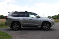 Used 2019 Lexus LX 570 AWD LUXURY PACKAGE THREE ROW W/MARK LEVINSON AUDIO for sale $74,500 at Auto Collection in Murfreesboro TN 37129 7