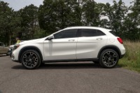 Used 2019 Mercedes-Benz GLA 250 4MATIC PREMIUM PACKAGE W/CONVENIENCE PACKAGE for sale Sold at Auto Collection in Murfreesboro TN 37129 7
