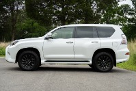 Used 2020 Lexus GX 460 PREMIUM PKG AWD for sale $46,950 at Auto Collection in Murfreesboro TN 37129 4