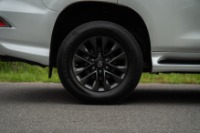Used 2020 Lexus GX 460 PREMIUM PKG AWD for sale $46,950 at Auto Collection in Murfreesboro TN 37129 9