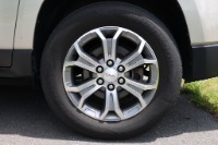Used 2014 GMC Acadia SLT-1 FWD W/SUNROOF DUAL SKYSCAPE for sale $13,859 at Auto Collection in Murfreesboro TN 37129 10