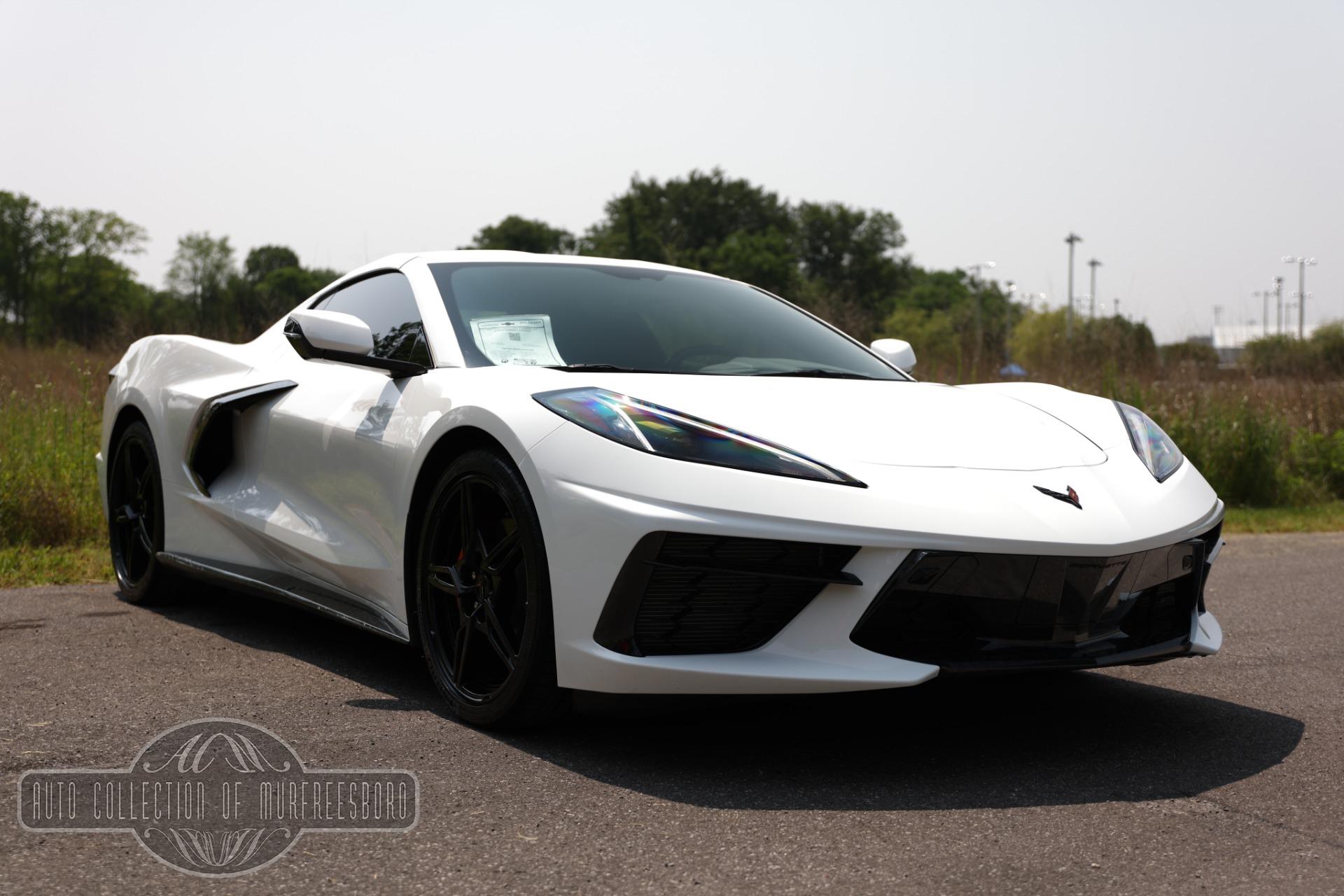 Used 2021 Chevrolet Corvette STINGRAY 2LT  W/PERFORMANCE EXHUAST for sale Sold at Auto Collection in Murfreesboro TN 37129 1