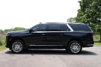 Used 2022 Cadillac Escalade ESV 4WD PREMIUM LUXURY for sale $102,500 at Auto Collection in Murfreesboro TN 37129 7