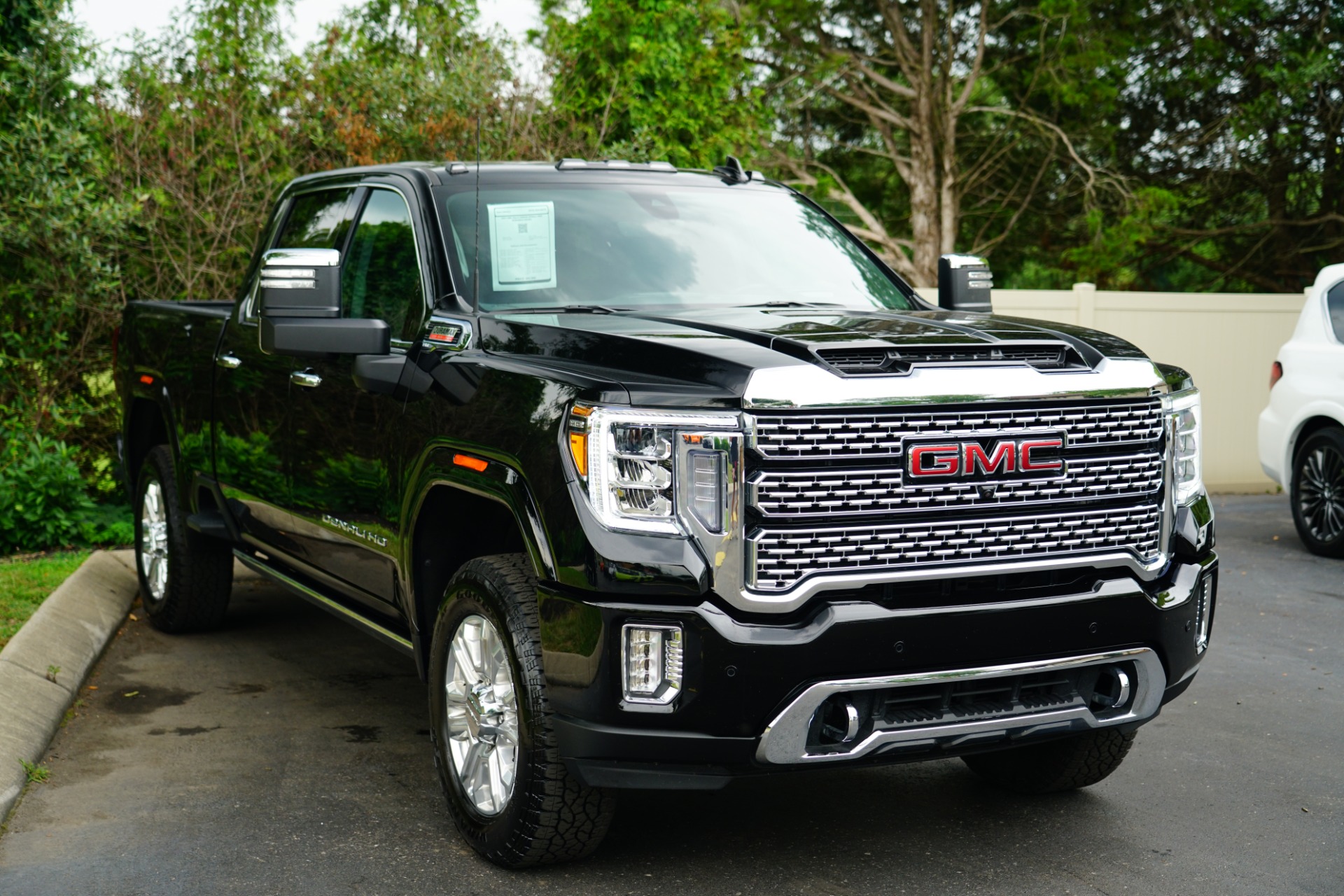 Used 2023 GMC Sierra 2500HD DENALI 4WD DURAMAX DIESEL For