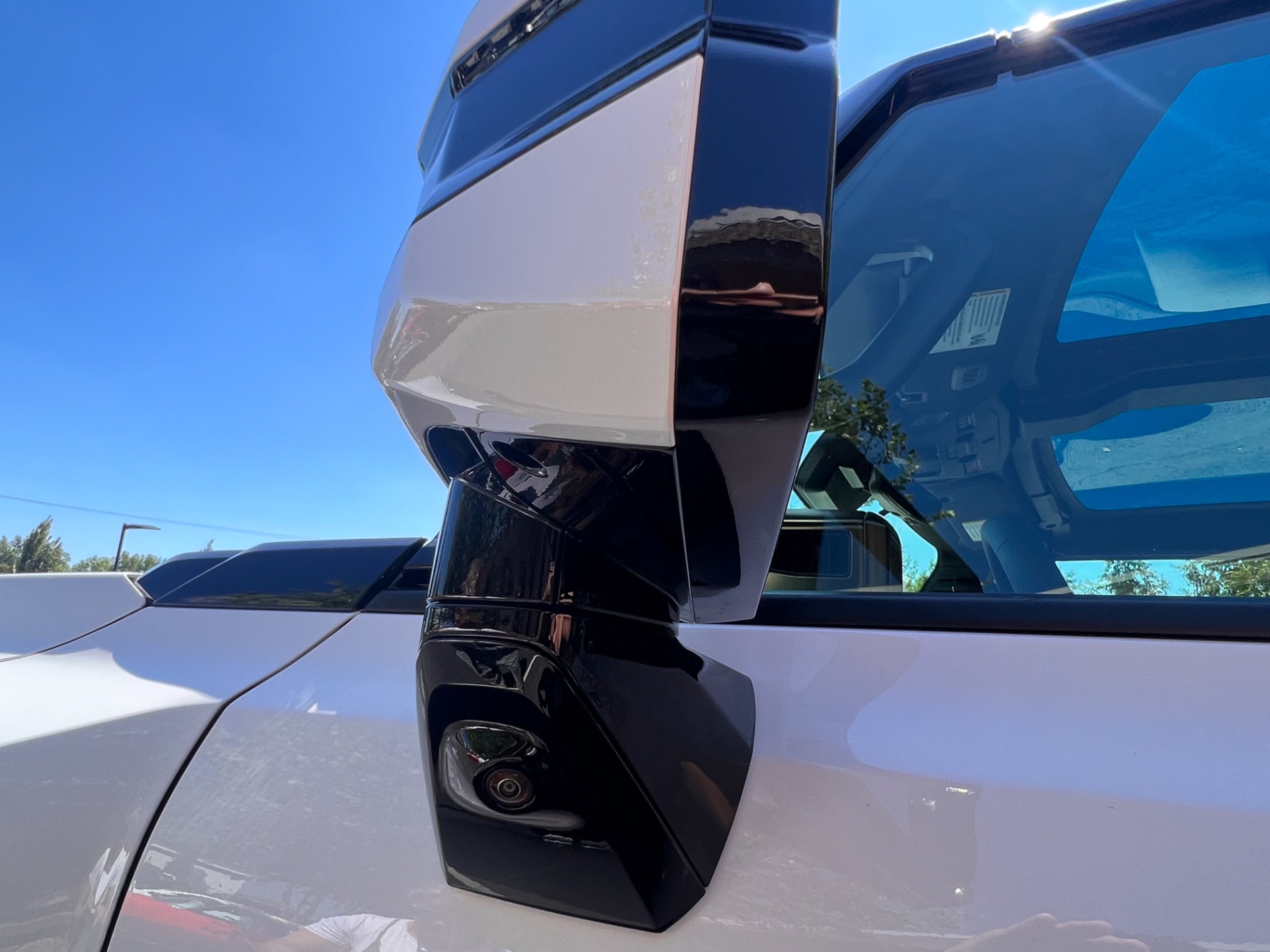 Full Fender and Mirror Kit | GMC HUMMER EV PICKUP 2023 Full Fender and Mirror Kit | GMC HUMMER EV PICKUP 2023