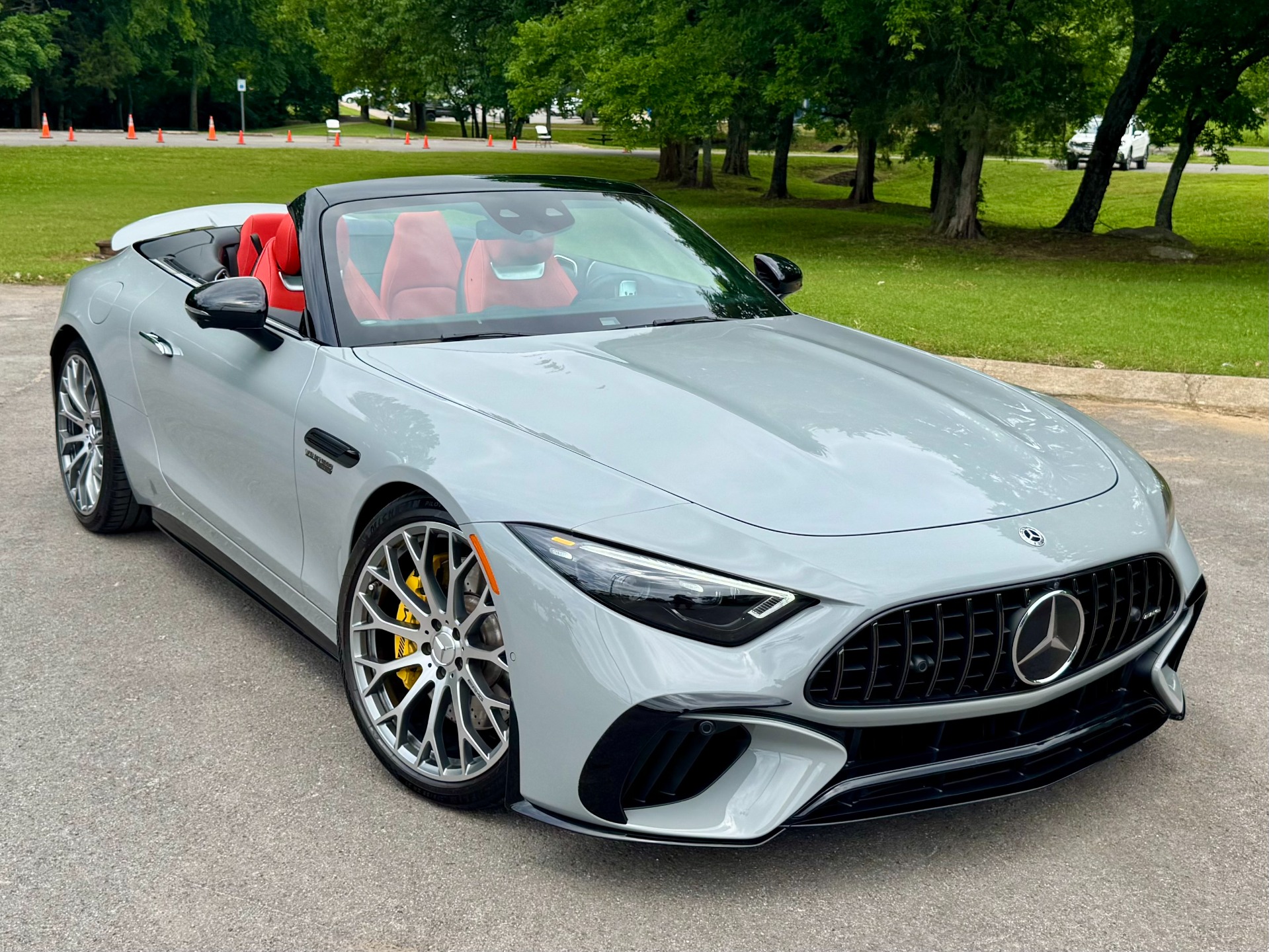 ベンツAMG Used 2022 Mercedes-Benz SL 63 AMG AERODYNAMIC PKG W/AMG CARBON