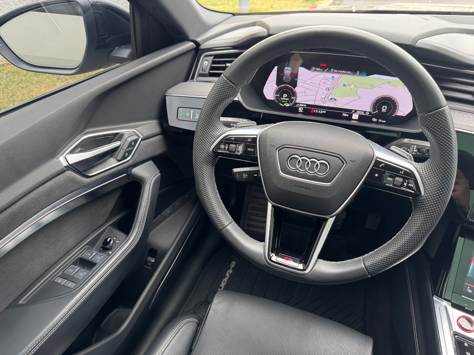 Full Hood & Fender + Mirror Kit | AUDI E-TRON SPORTBACK 2021 Full Hood & Fender + Mirror Kit | AUDI E-TRON SPORTBACK 2021