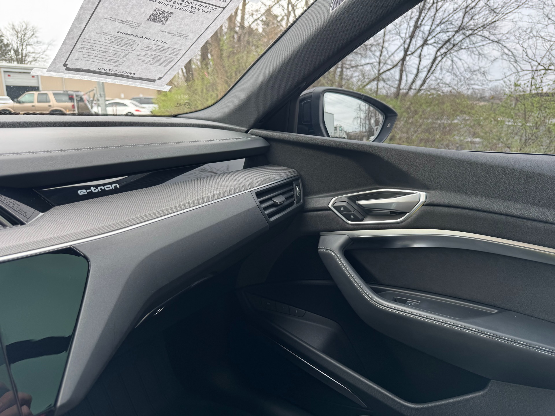 Full Hood & Fender + Mirror Kit | AUDI E-TRON SPORTBACK 2021 Full Hood & Fender + Mirror Kit | AUDI E-TRON SPORTBACK 2021