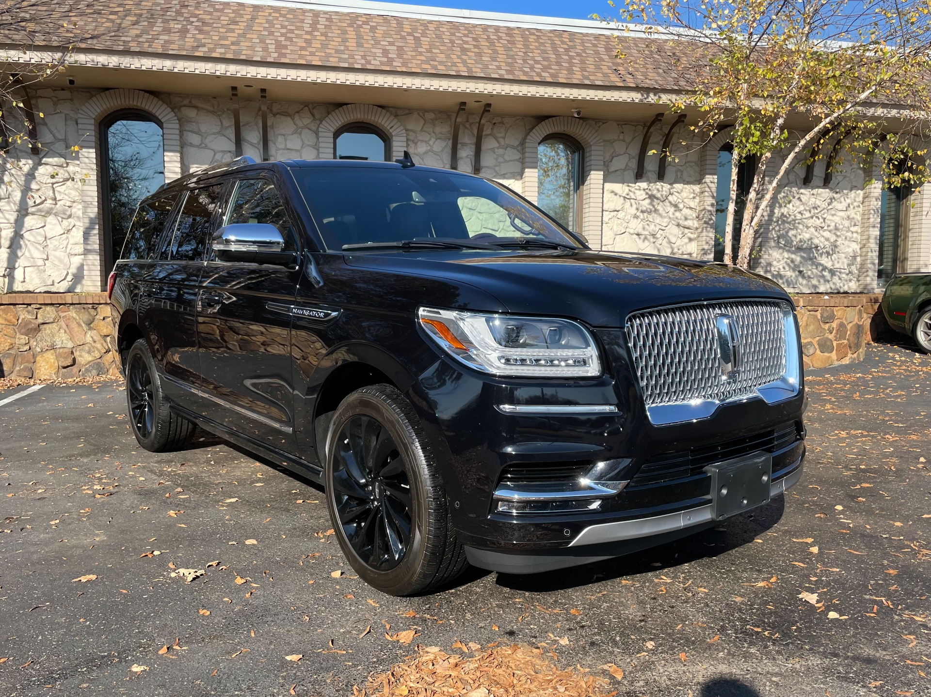 Used 2021 Lincoln Navigator BLACK LABEL W/REAR SEAT ENTERTAINMENT For