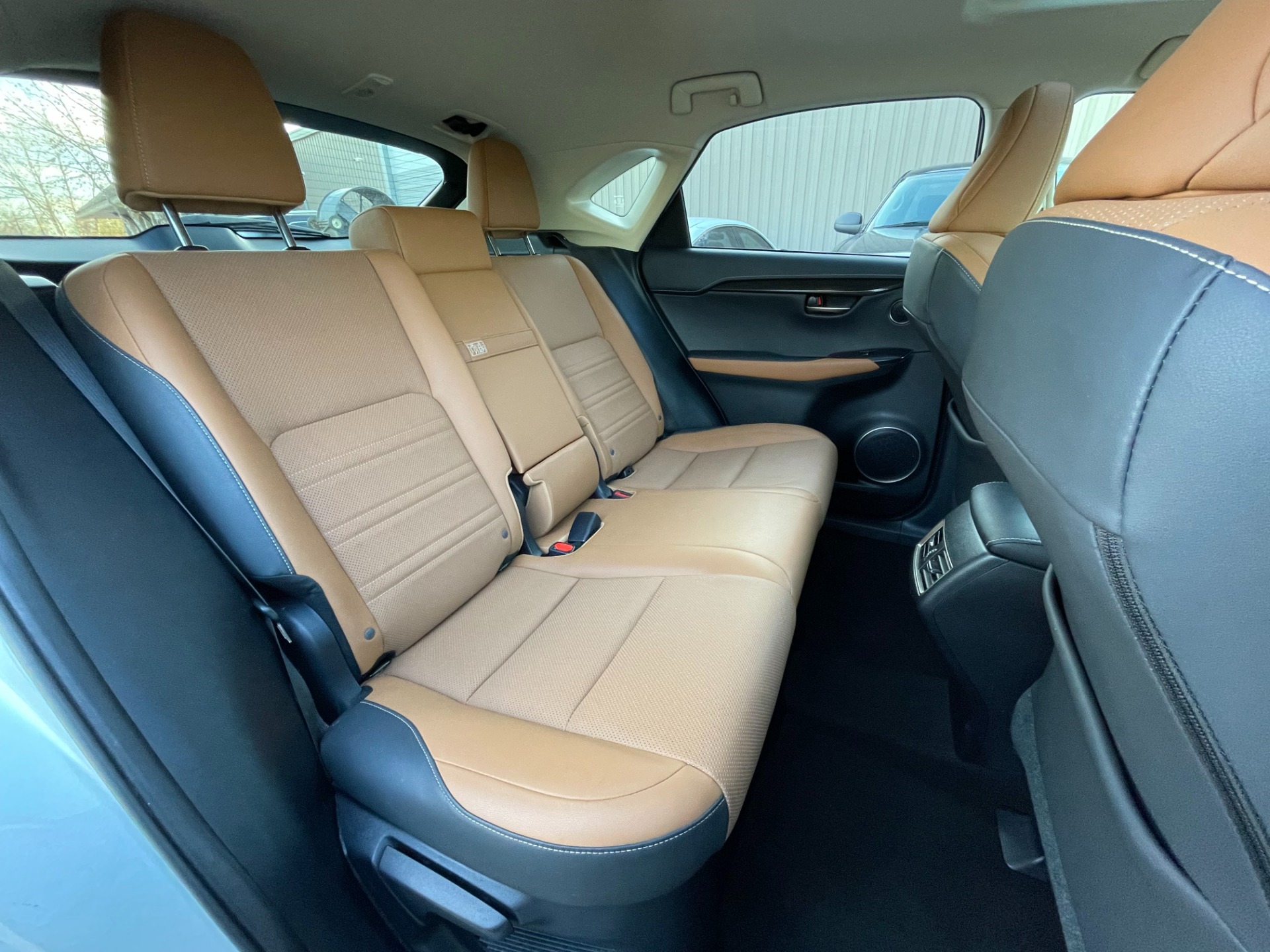 Rocker Panel | LEXUS NX 300h 2018
