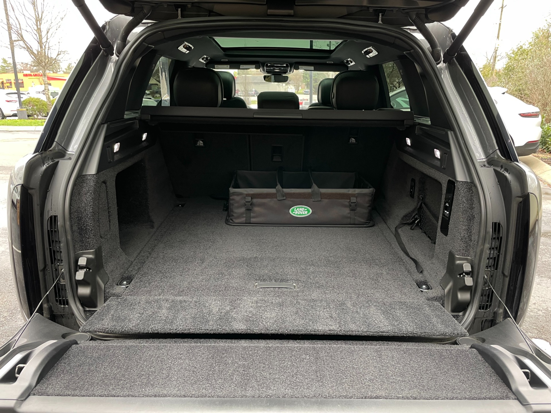 2023 Land Rover Range Rover SE - Photo 34