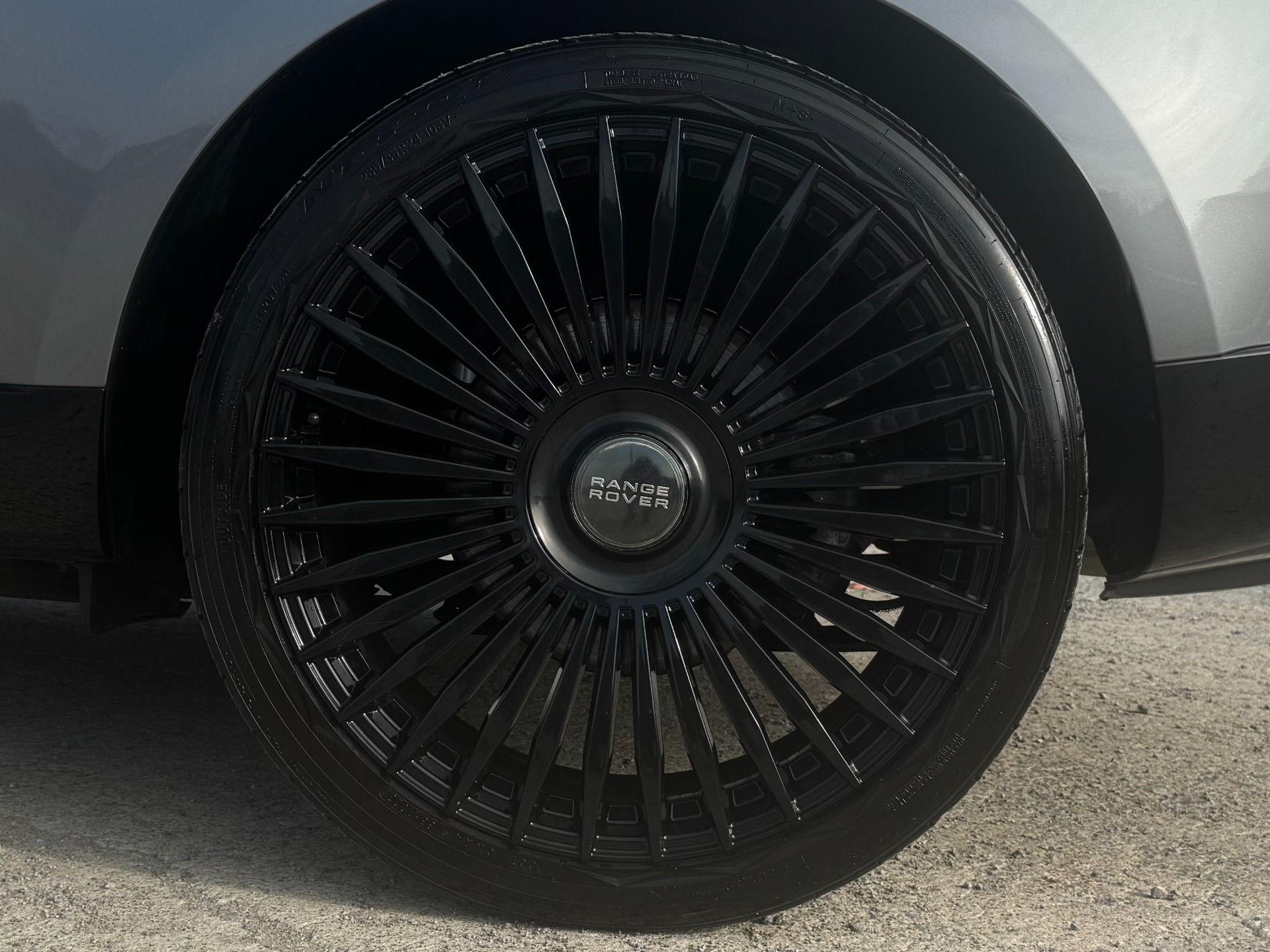 2023 Land Rover Range Rover SE - Photo 53