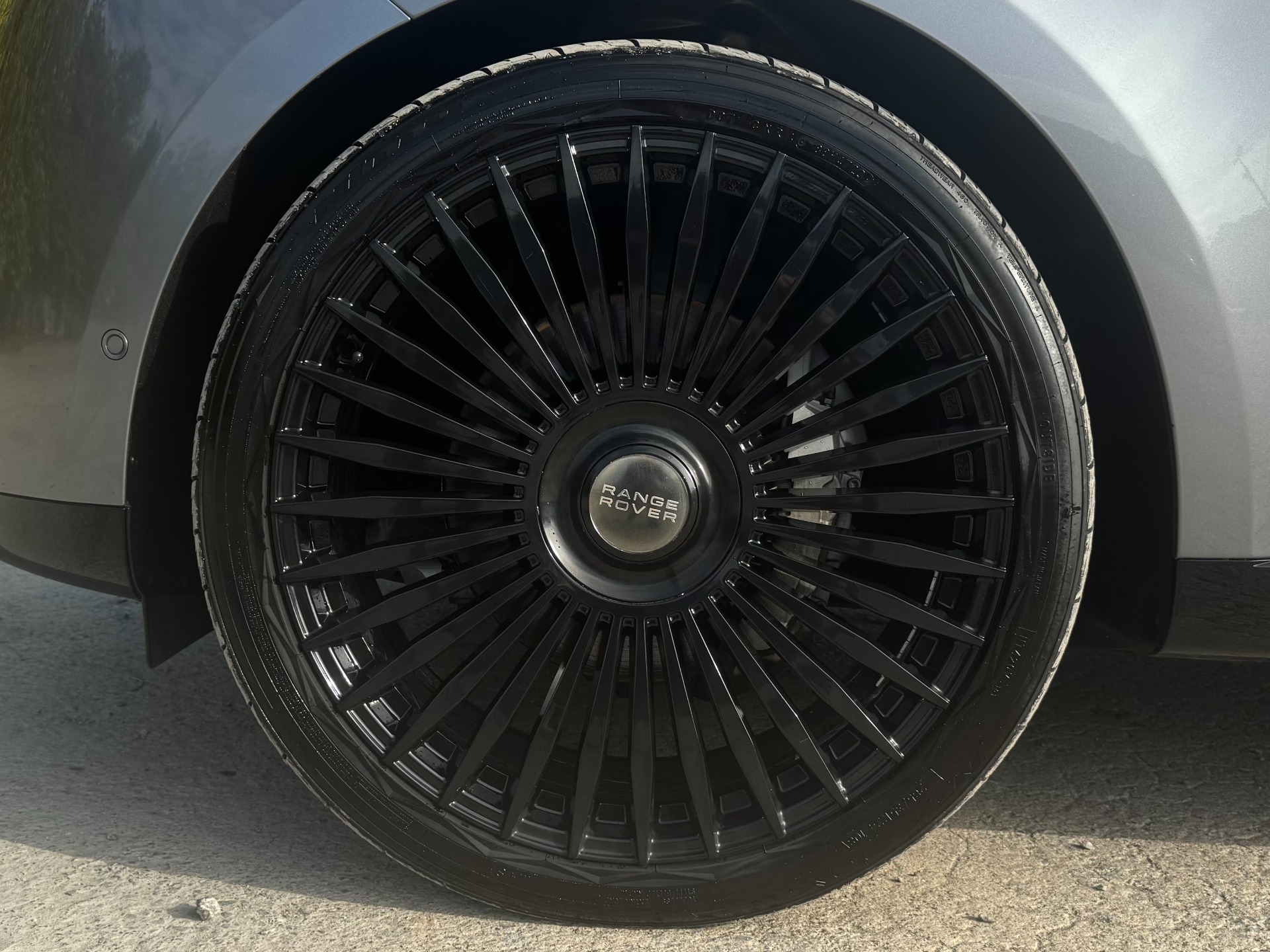 2023 Land Rover Range Rover SE - Photo 54