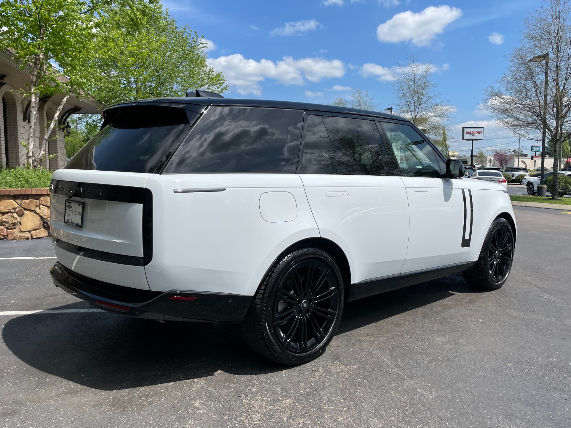 Rocker Panel Kit | LAND ROVER RANGE ROVER SWB 2024 Rocker Panel Kit | LAND ROVER RANGE ROVER SWB 2024