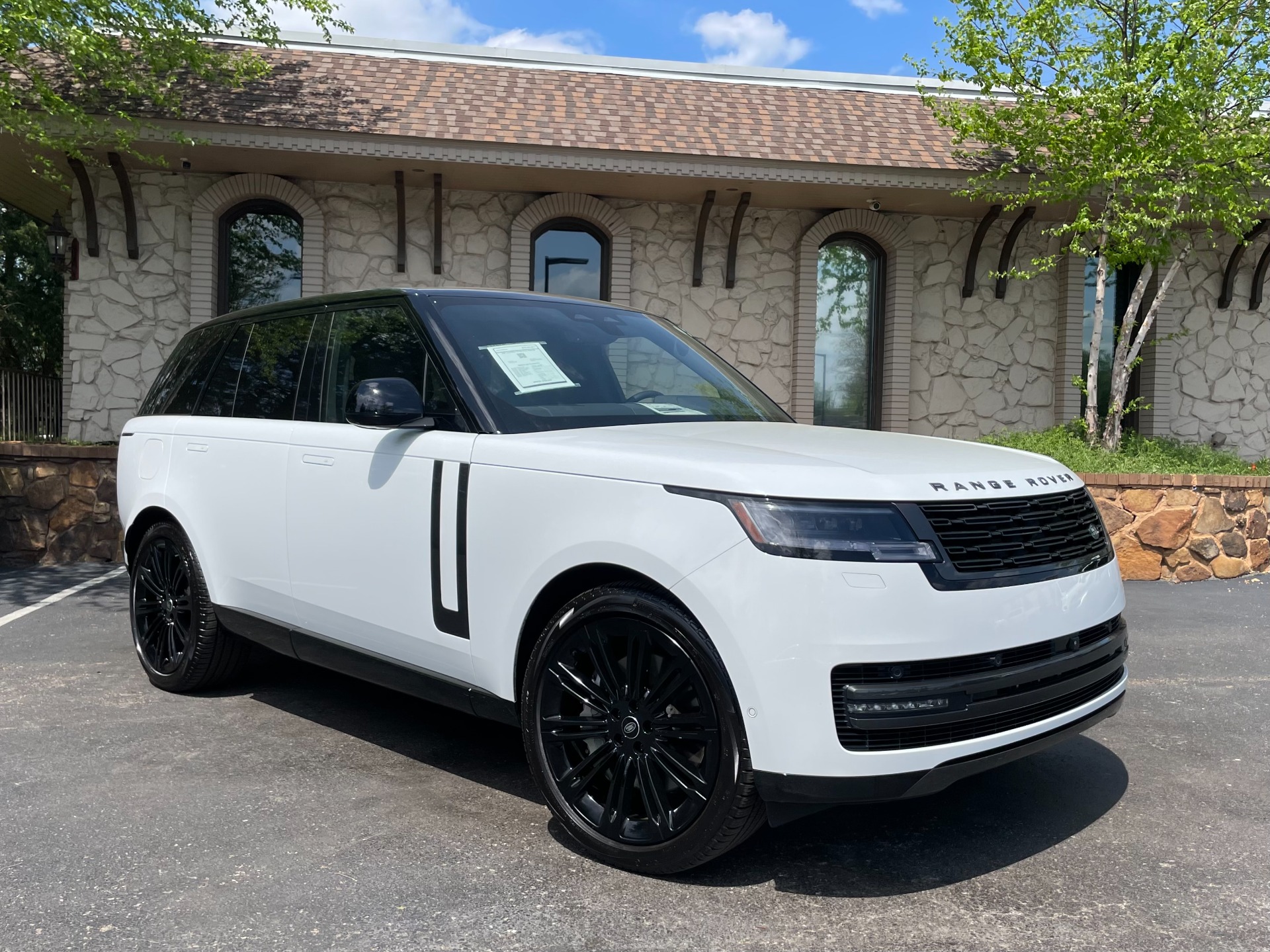 Rocker Panel Kit | LAND ROVER RANGE ROVER SWB 2024 Rocker Panel Kit | LAND ROVER RANGE ROVER SWB 2024