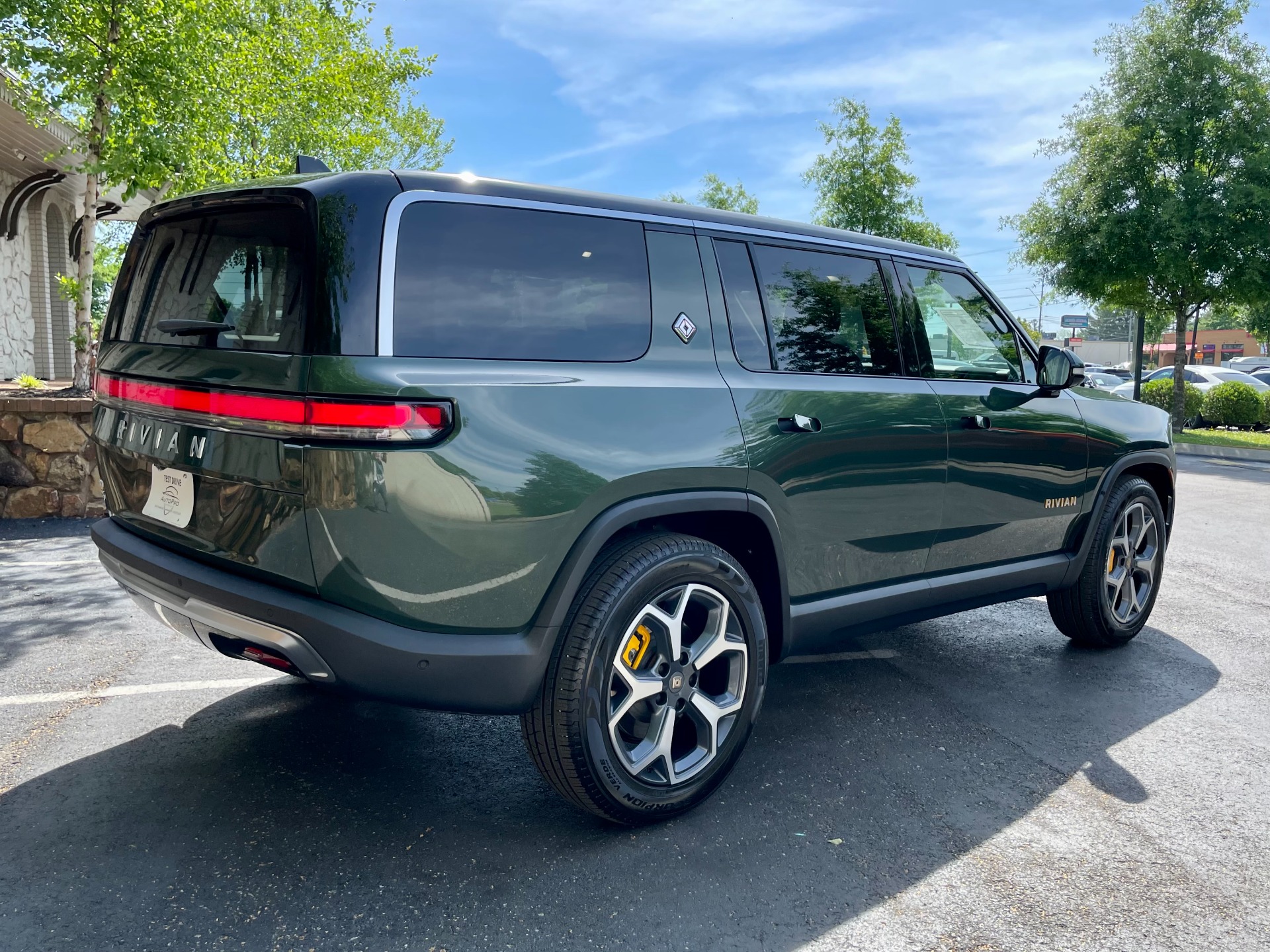 Rocker Panel Kit | RIVIAN R1S 2023 Rocker Panel Kit | RIVIAN R1S 2023