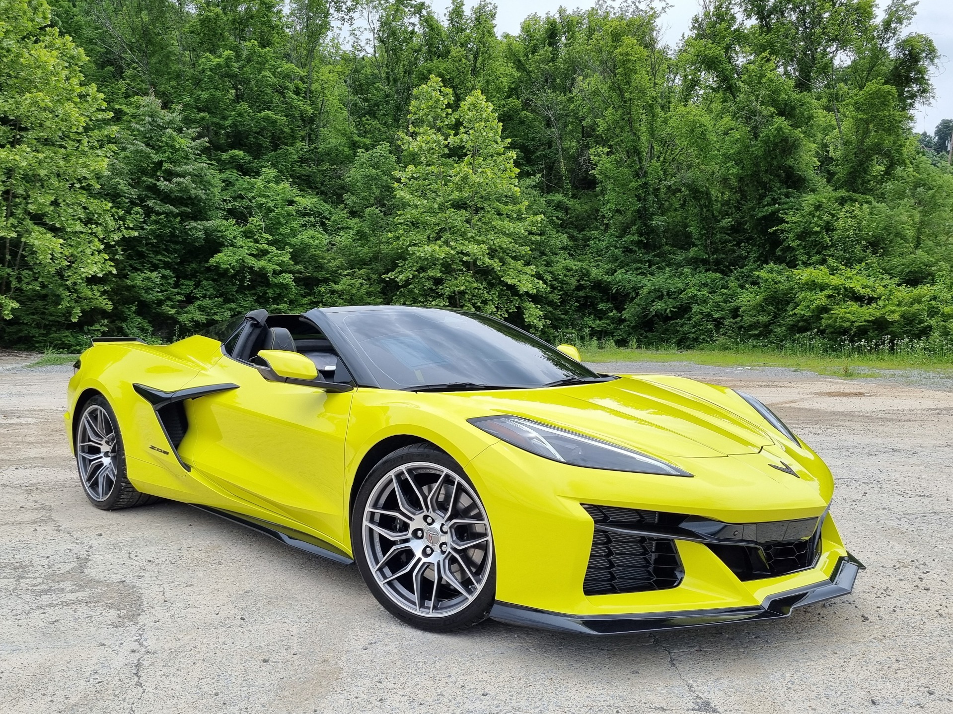 Used 2024 Chevrolet Corvette Z06 3LZ CONVERTIBLE CARBON FIBER INTERIOR