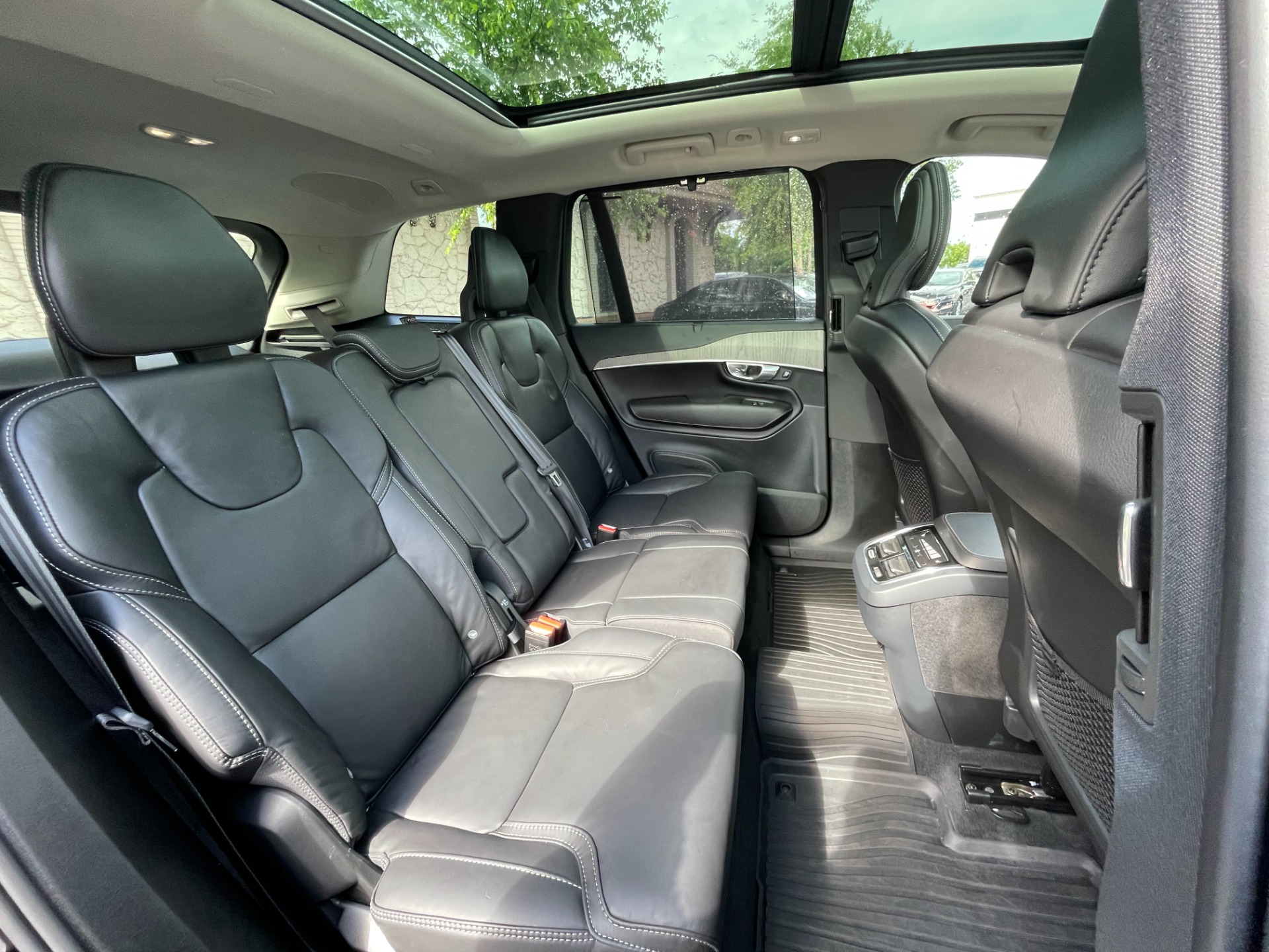 Used 2023 Volvo XC90 B6 AWD ULTIMATE 7P For Sale (Sold) | Auto 