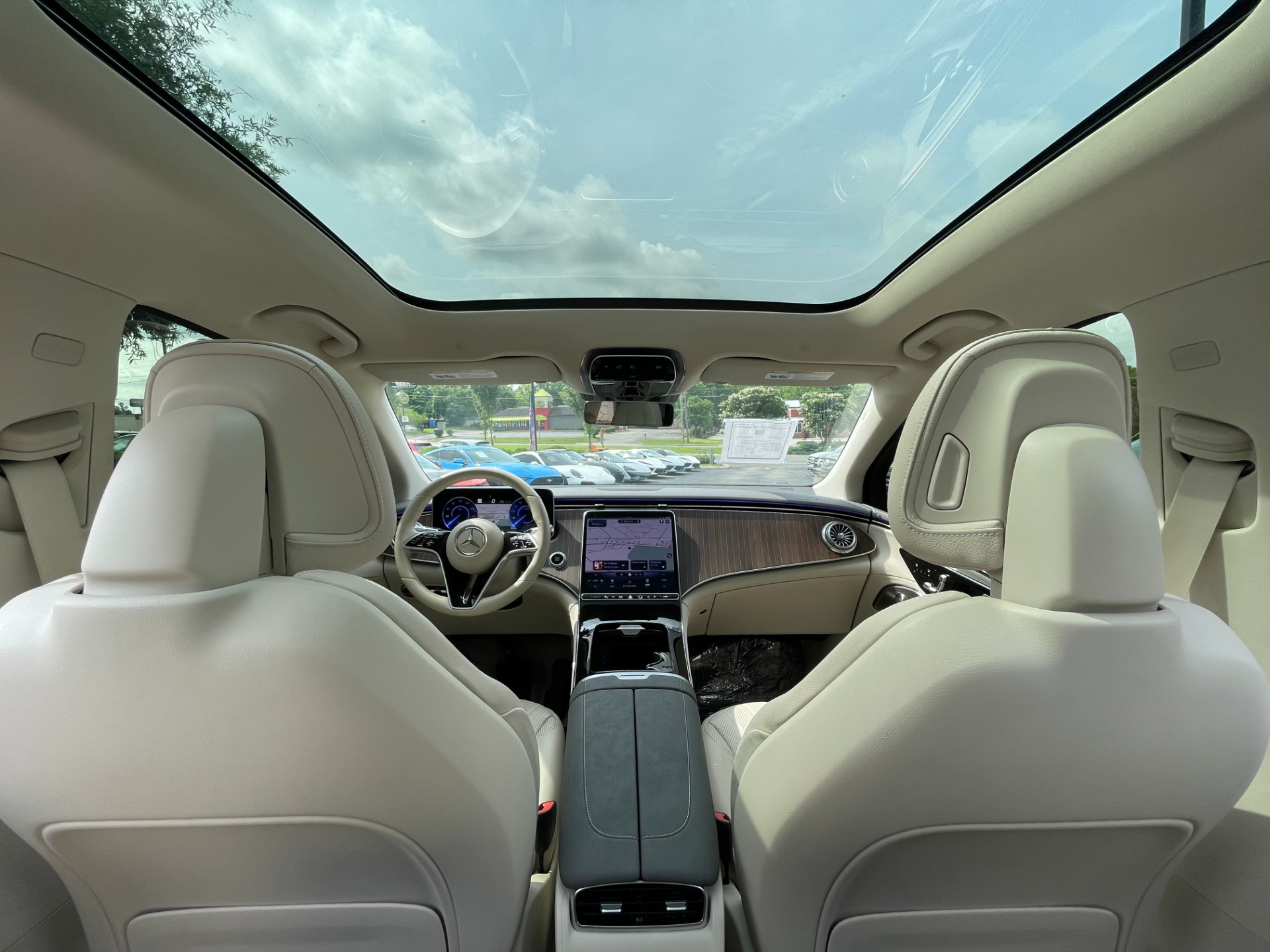 Used 2023 Mercedes-Benz EQS 450 4MATIC NATURAL GRAIN YACTH DESIGN 