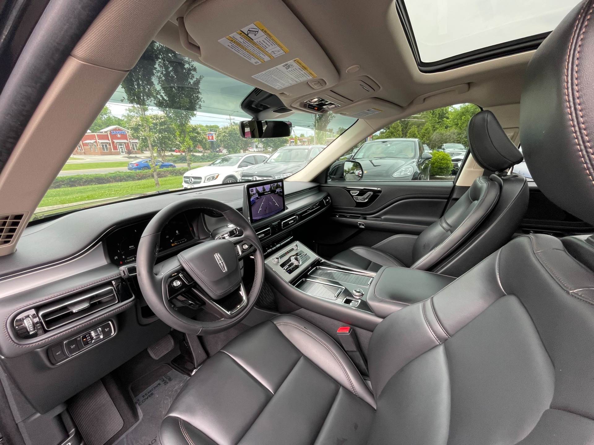 Full Fender and Mirror Kit | LINCOLN CORSAIR STANDARD 2022 Full Fender and Mirror Kit | LINCOLN CORSAIR STANDARD 2022