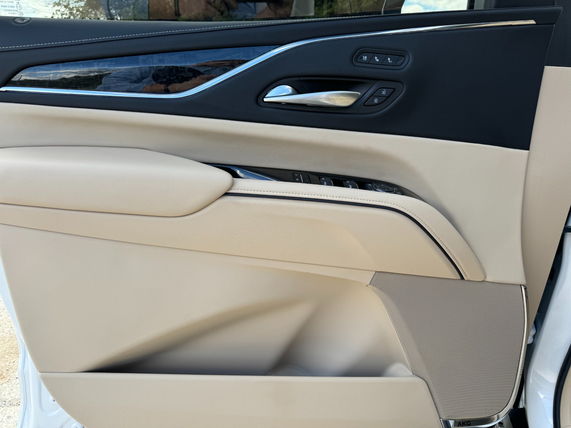 Rocker Panel Kit | CADILLAC XT6 PREMIUM LUXURY 2024 Rocker Panel Kit | CADILLAC XT6 PREMIUM LUXURY 2024