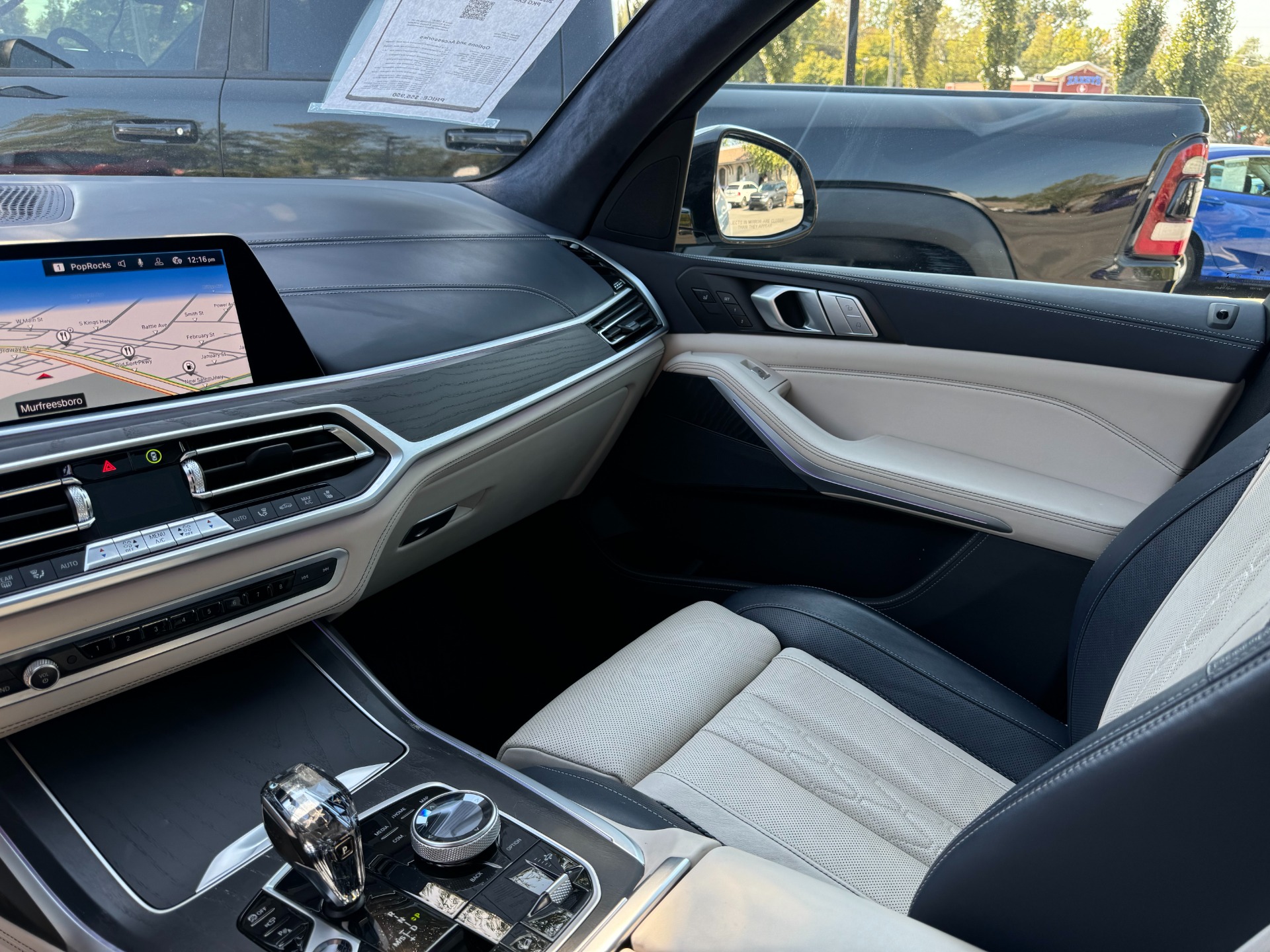 Full Fender and Mirror Kit | BMW X7 xDrive 2022 Full Fender and Mirror Kit | BMW X7 xDrive 2022