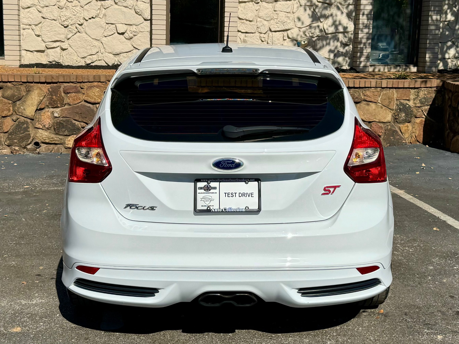 Ford Focus St White 2014