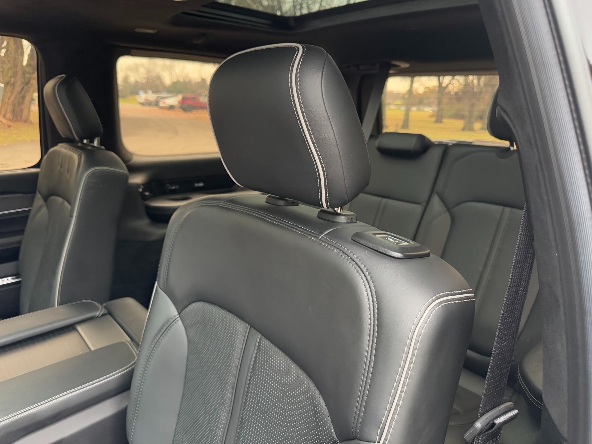 Used 2022 Jeep Grand Wagoneer OBSIDIAN 4X4 CONVENIENCE PKG 113K