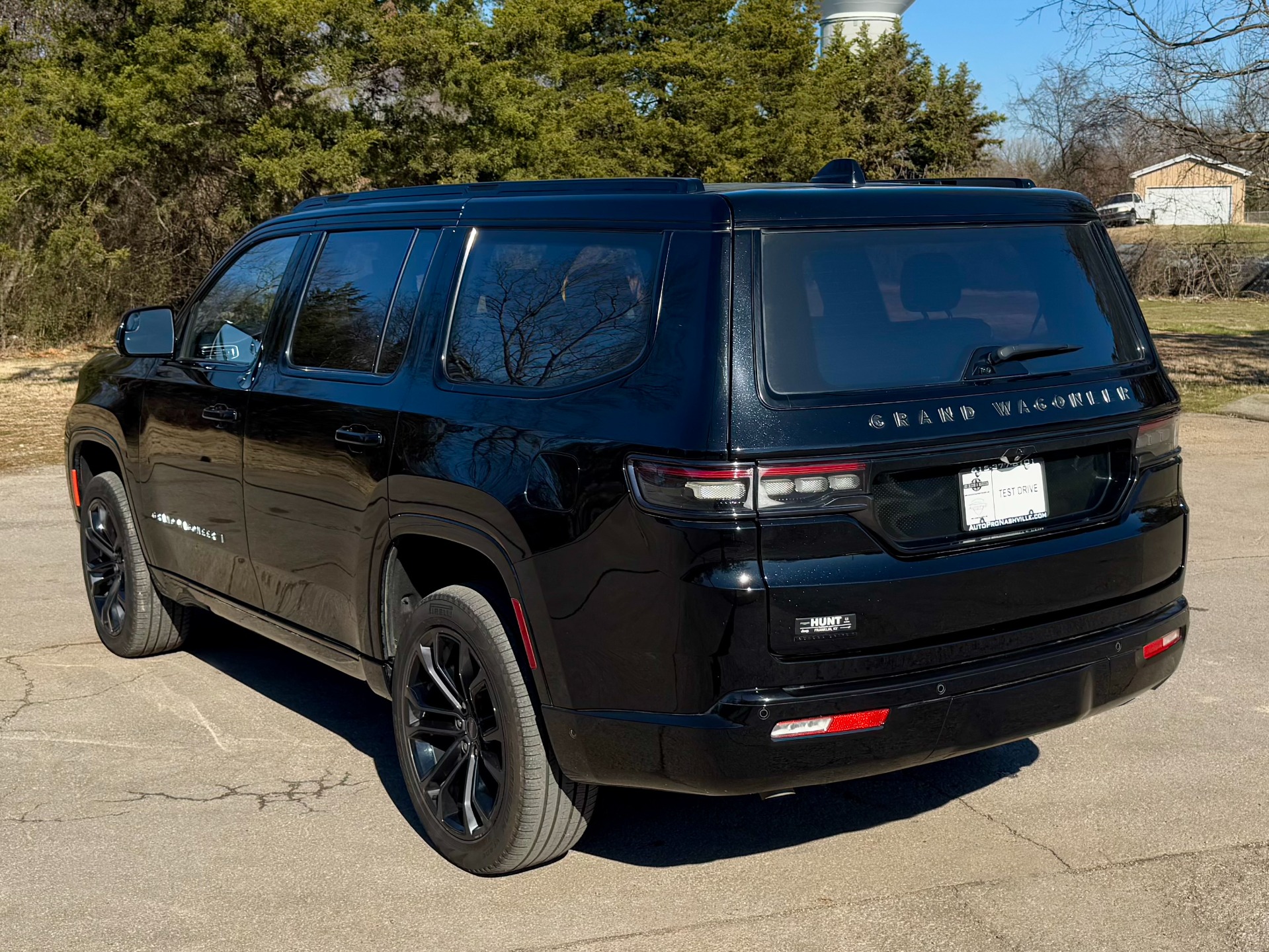 Waganseページ Deuxieme LIBERADD graphene Jeep-Wagoneer-44-1068x712.jpg