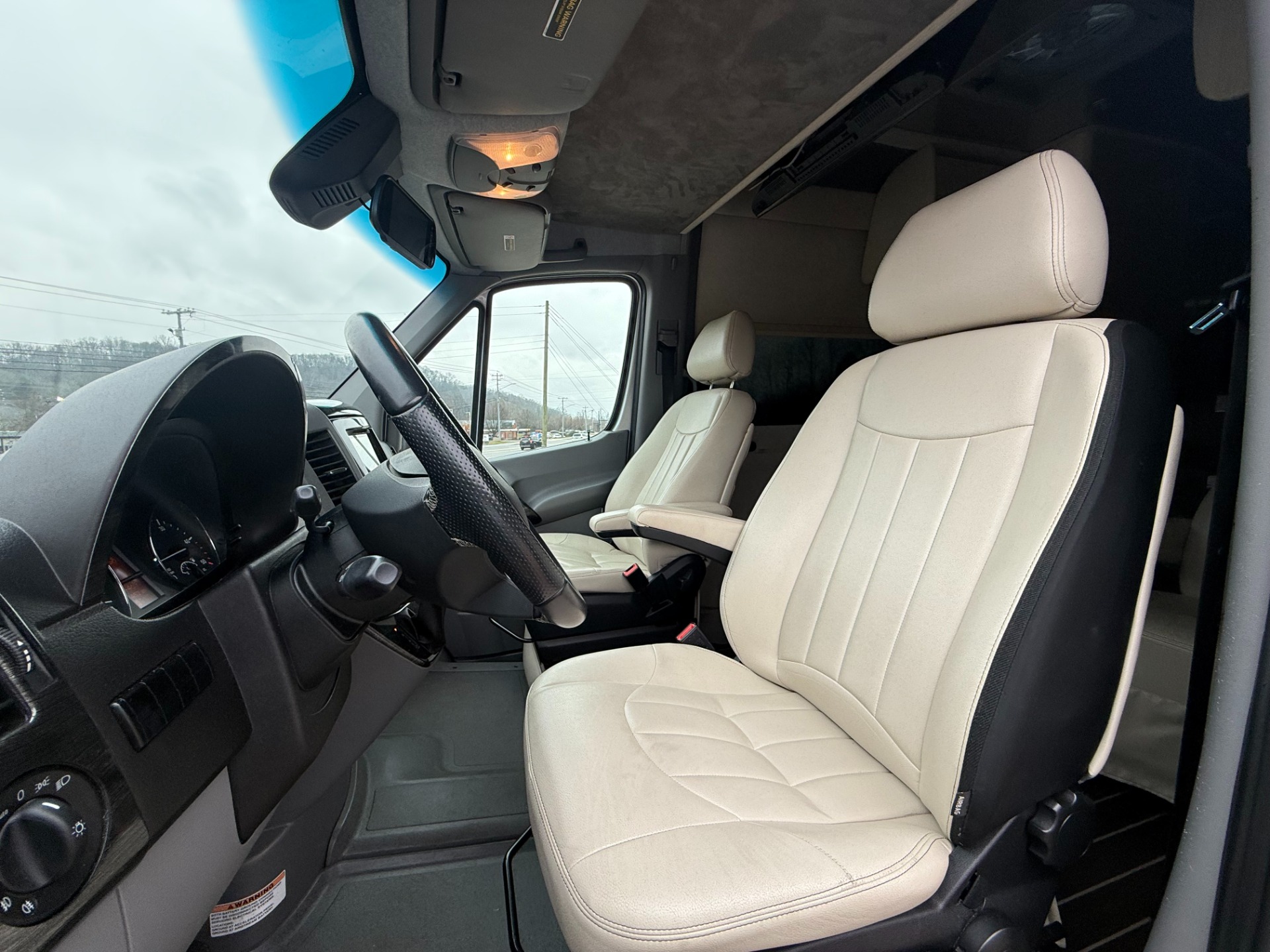 2017 Mercedes-Benz Sprinter Cab Chassis Base - Photo 11