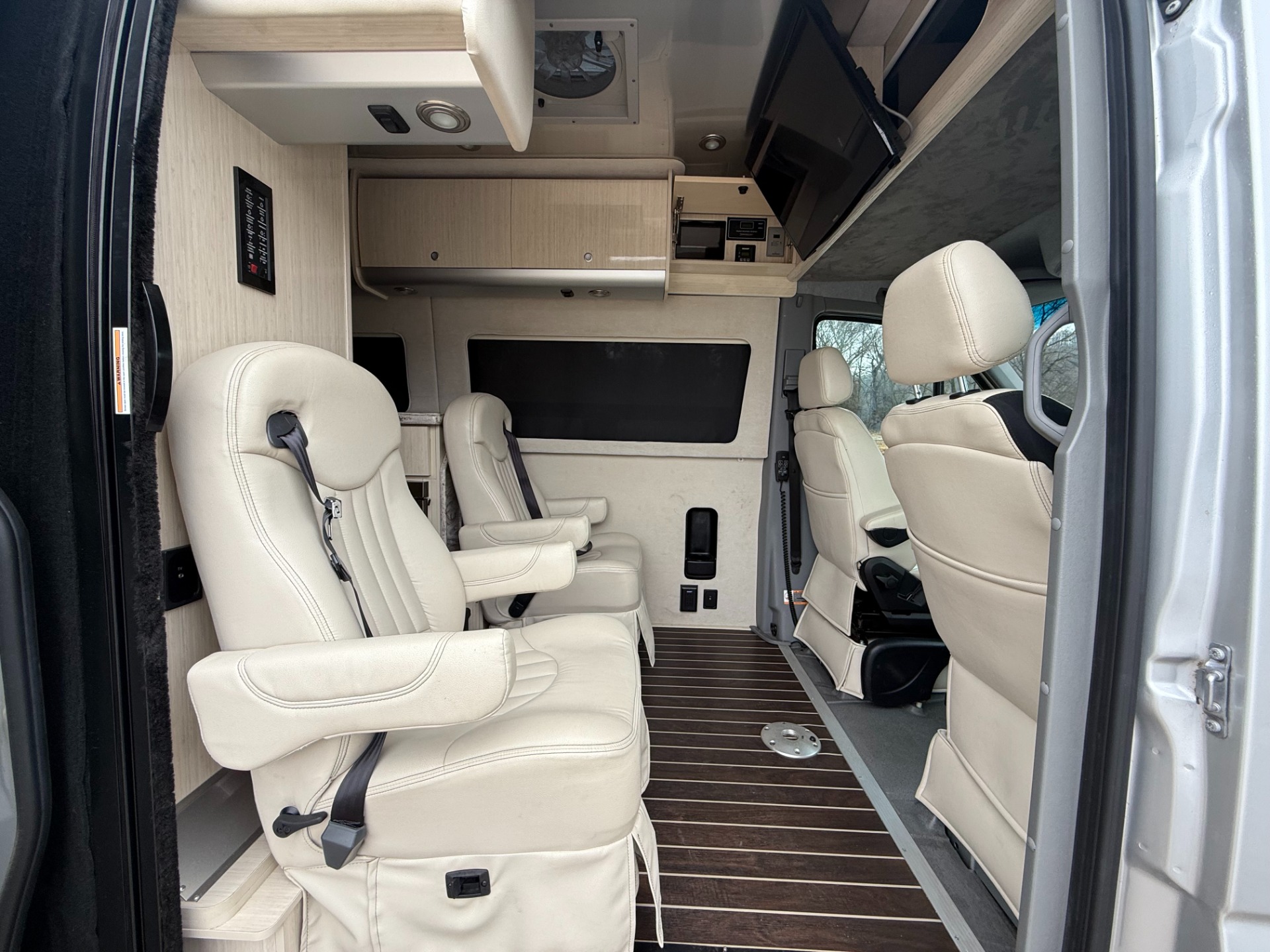 2017 Mercedes-Benz Sprinter Cab Chassis Base - Photo 17