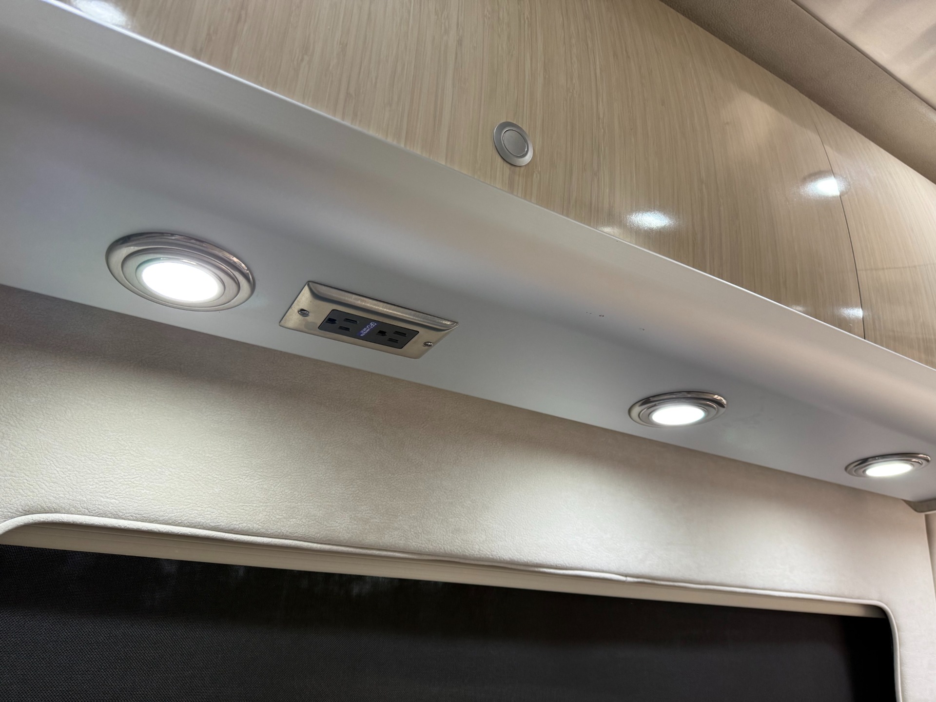 2017 Mercedes-Benz Sprinter Cab Chassis Base - Photo 43