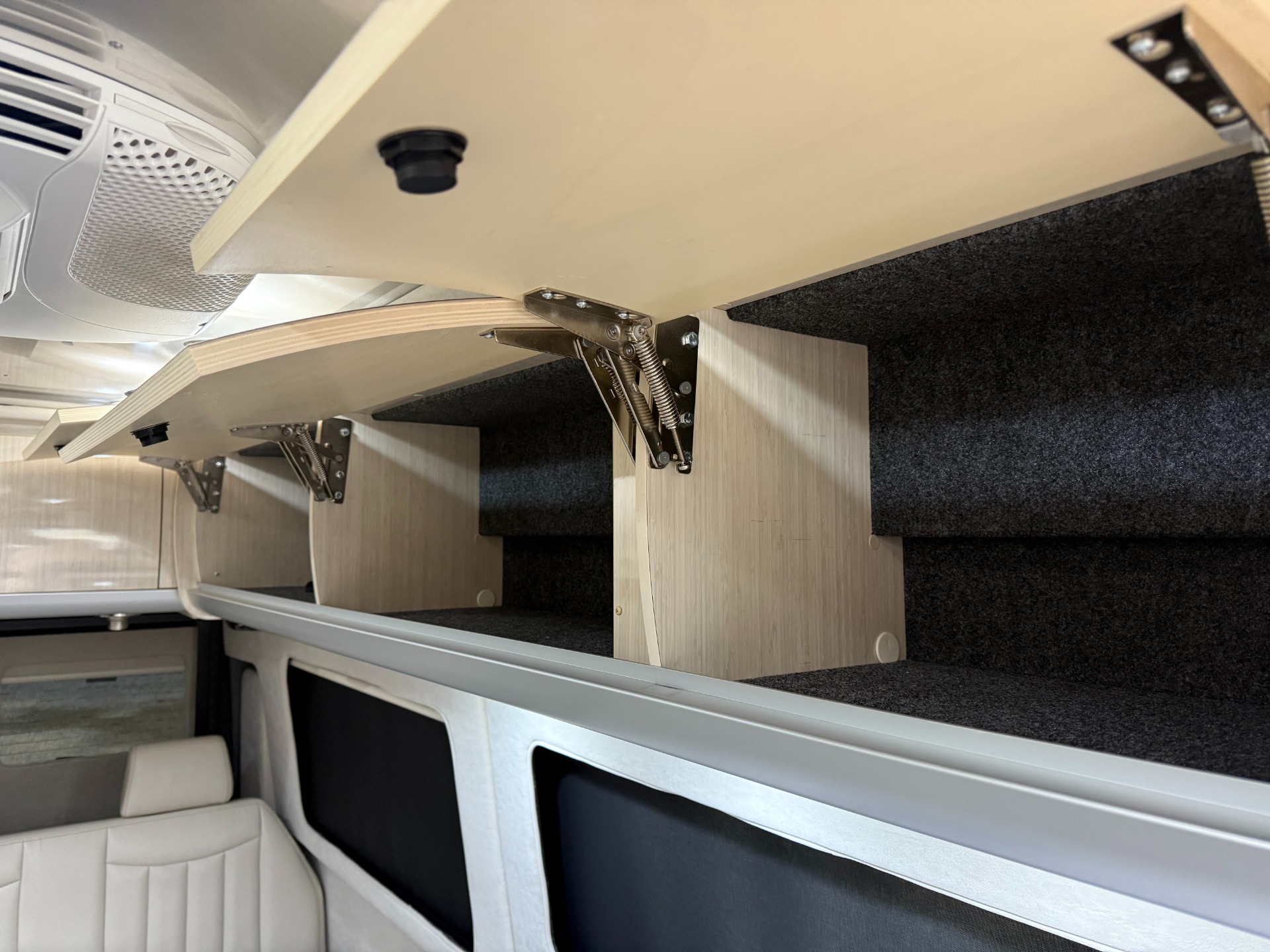 2017 Mercedes-Benz Sprinter Cab Chassis Base - Photo 44