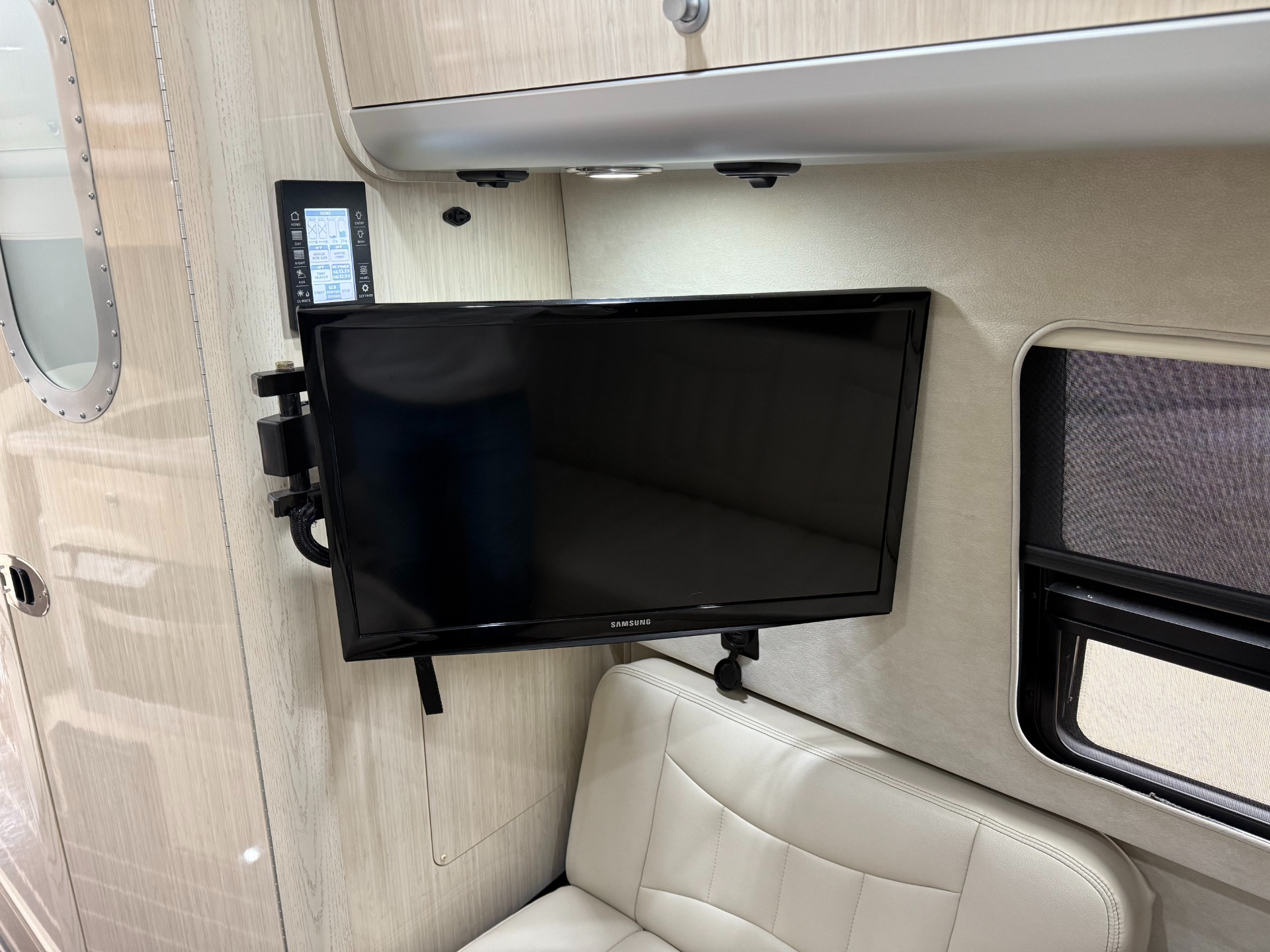 2017 Mercedes-Benz Sprinter Cab Chassis Base - Photo 51