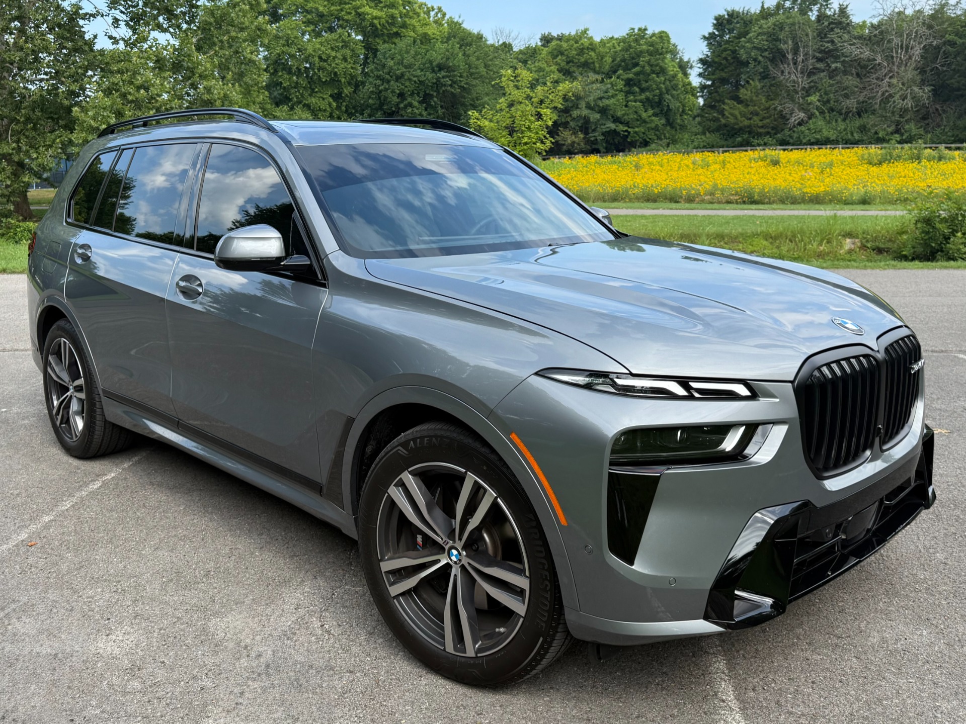 Used 2025 BMW X7 xDrive40i EXECUTIVE PKG, M SPORT PKG, DRIVING ASSIST ...