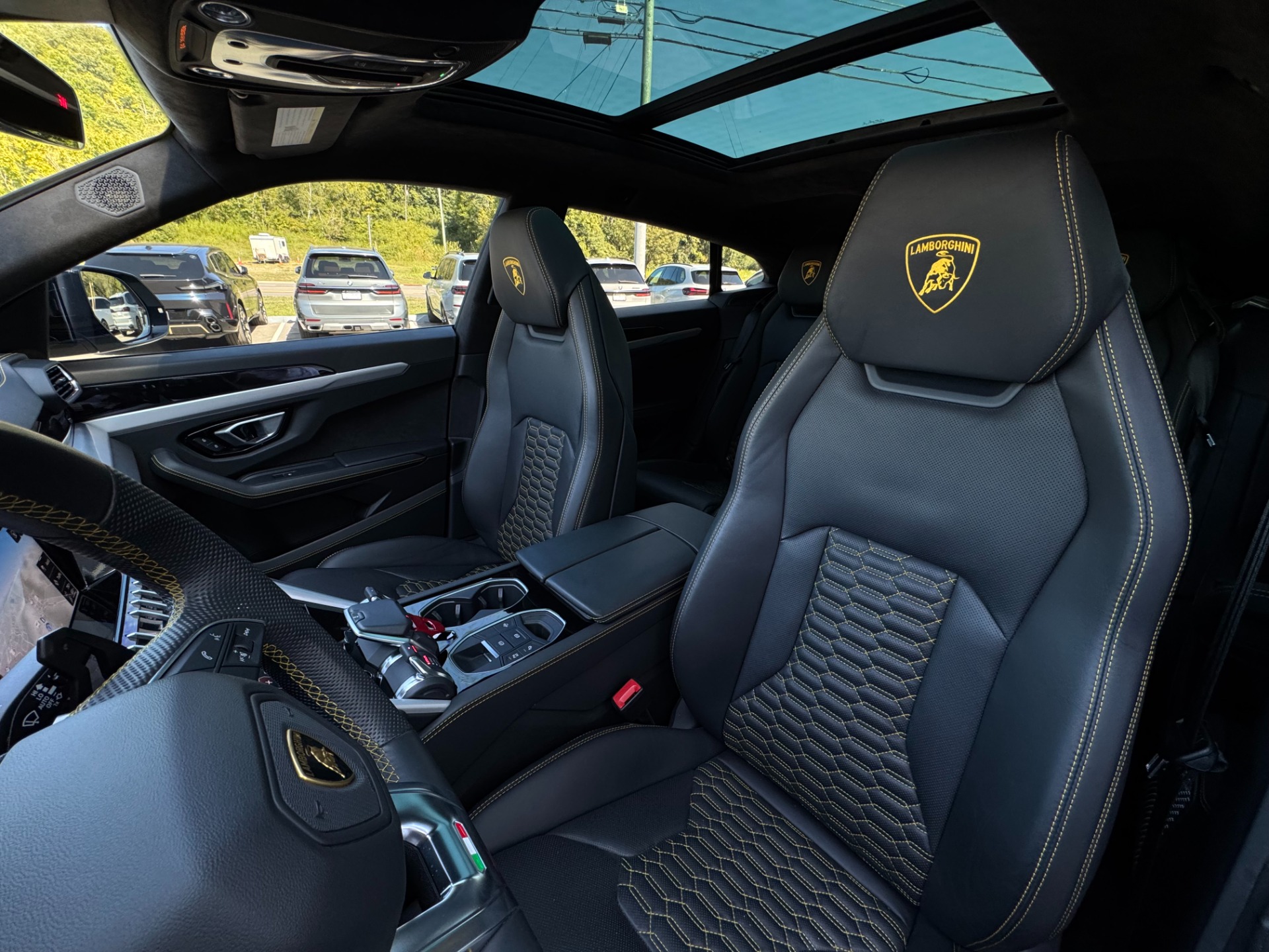 Used 2021 Lamborghini Urus W/ 23inch WHEELS, PARK ASSIST PKG