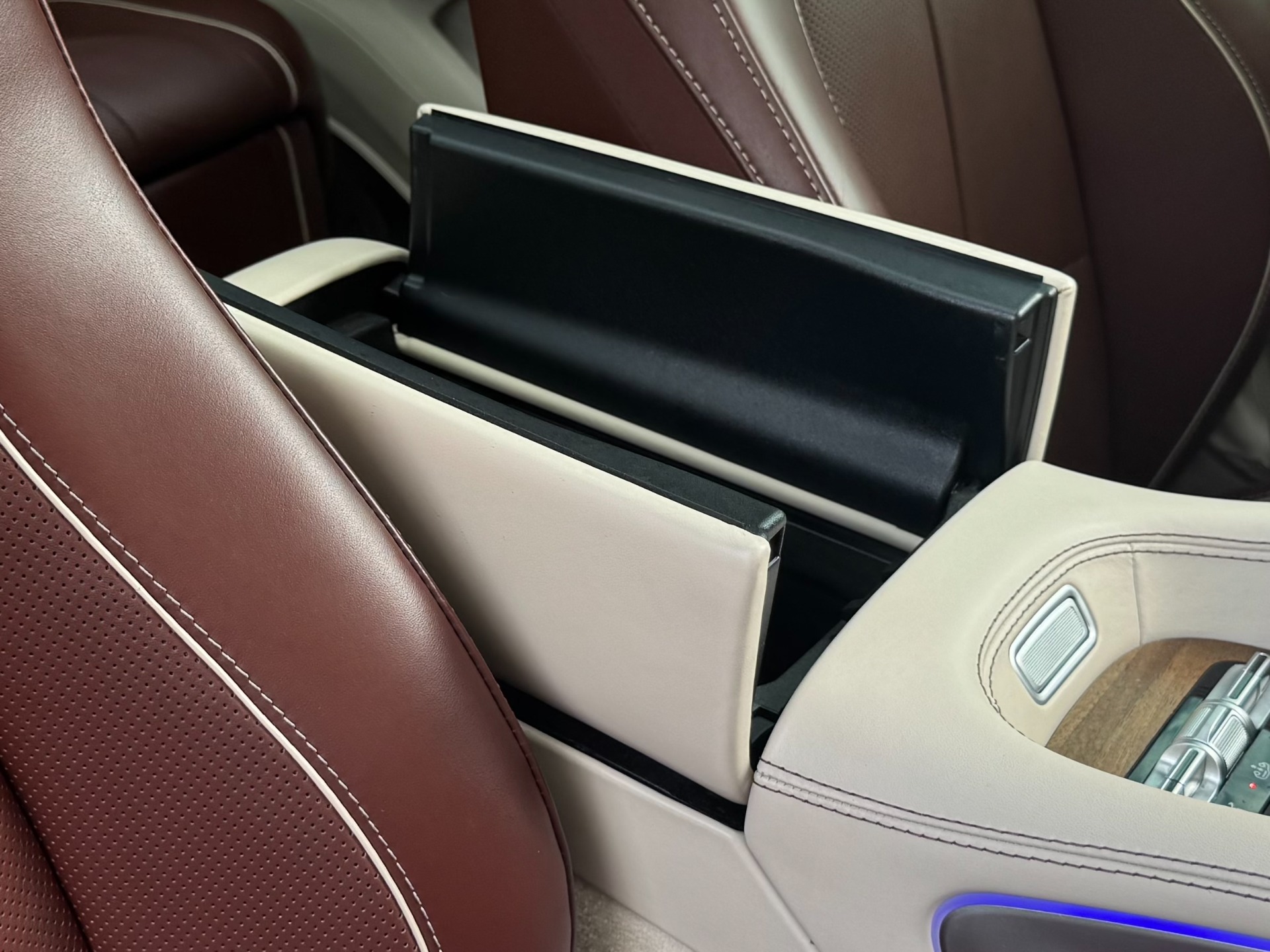 2023 Mercedes-Benz GLS Maybach - Photo 27