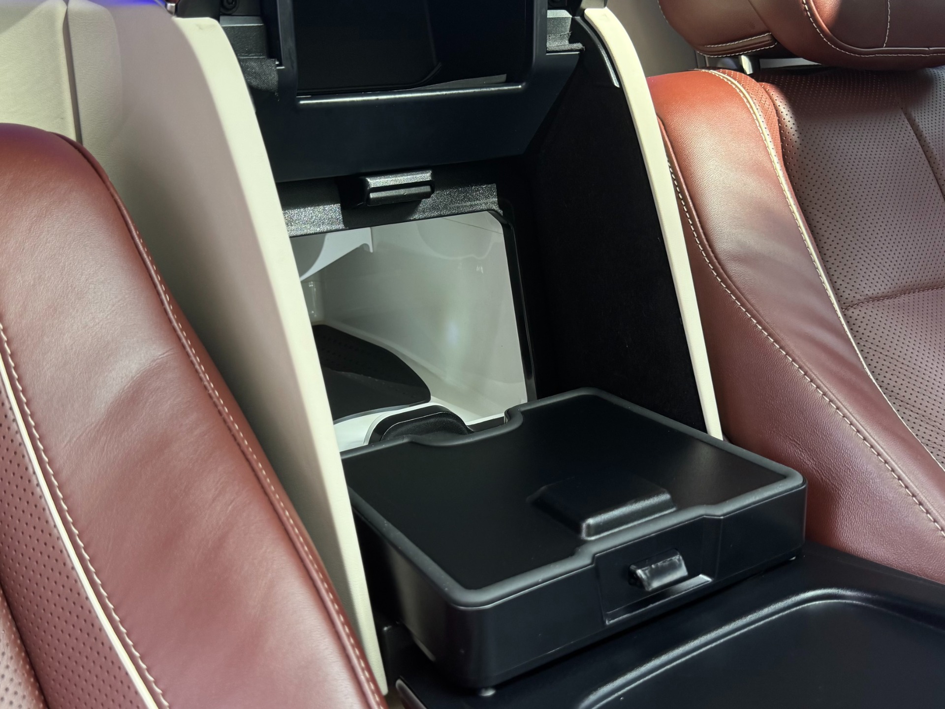 2023 Mercedes-Benz GLS Maybach - Photo 56