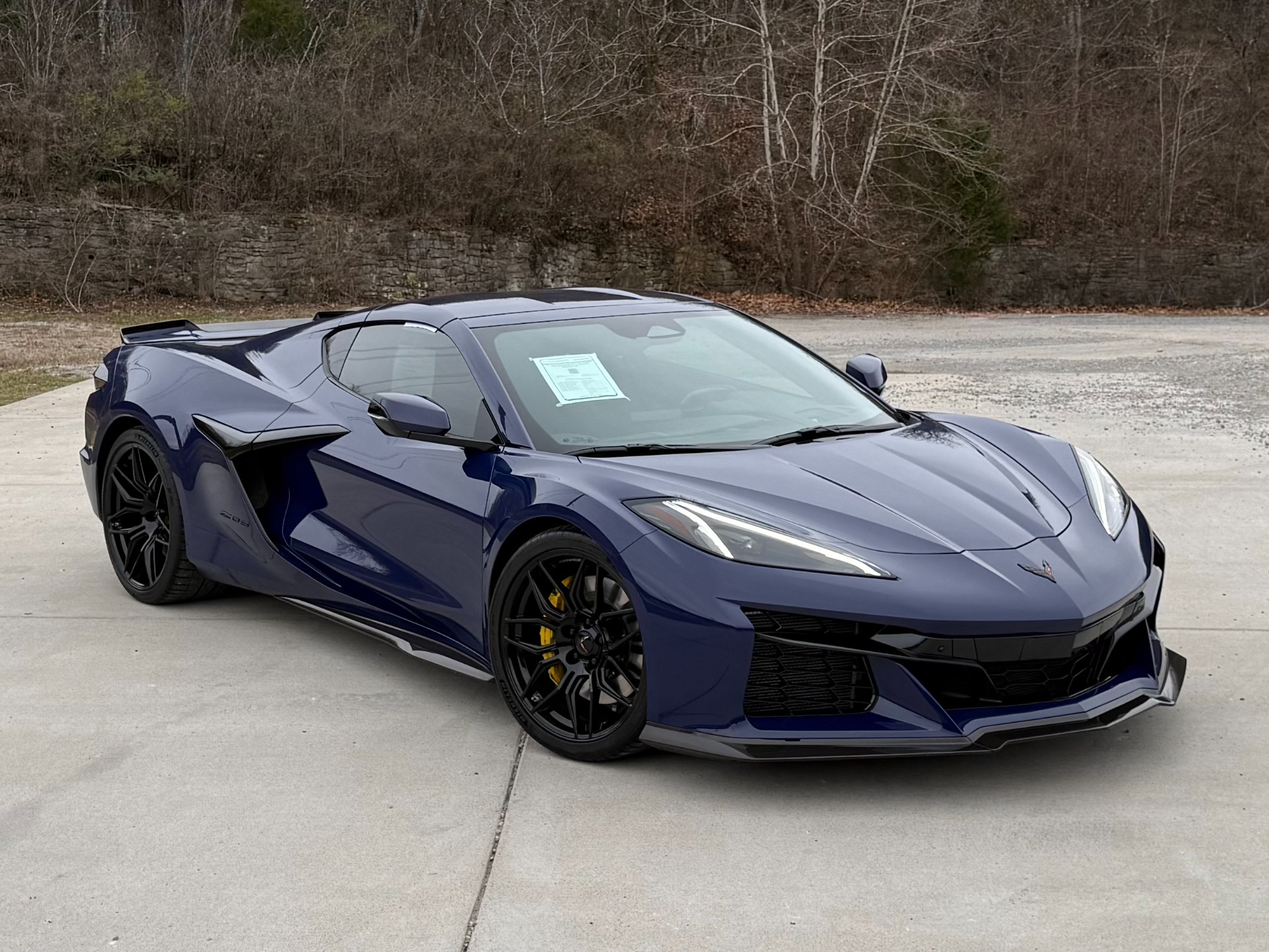 Used 2025 Chevrolet Corvette Z06 3LZ w/ CARBON FIBER GROUND