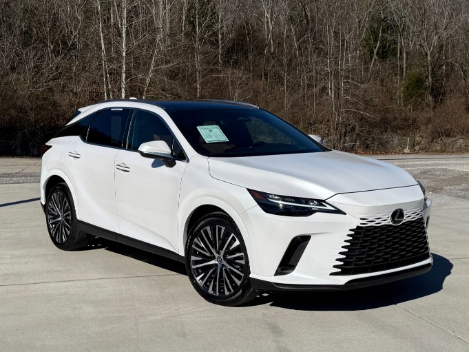 2023 Lexus RX Hybrid