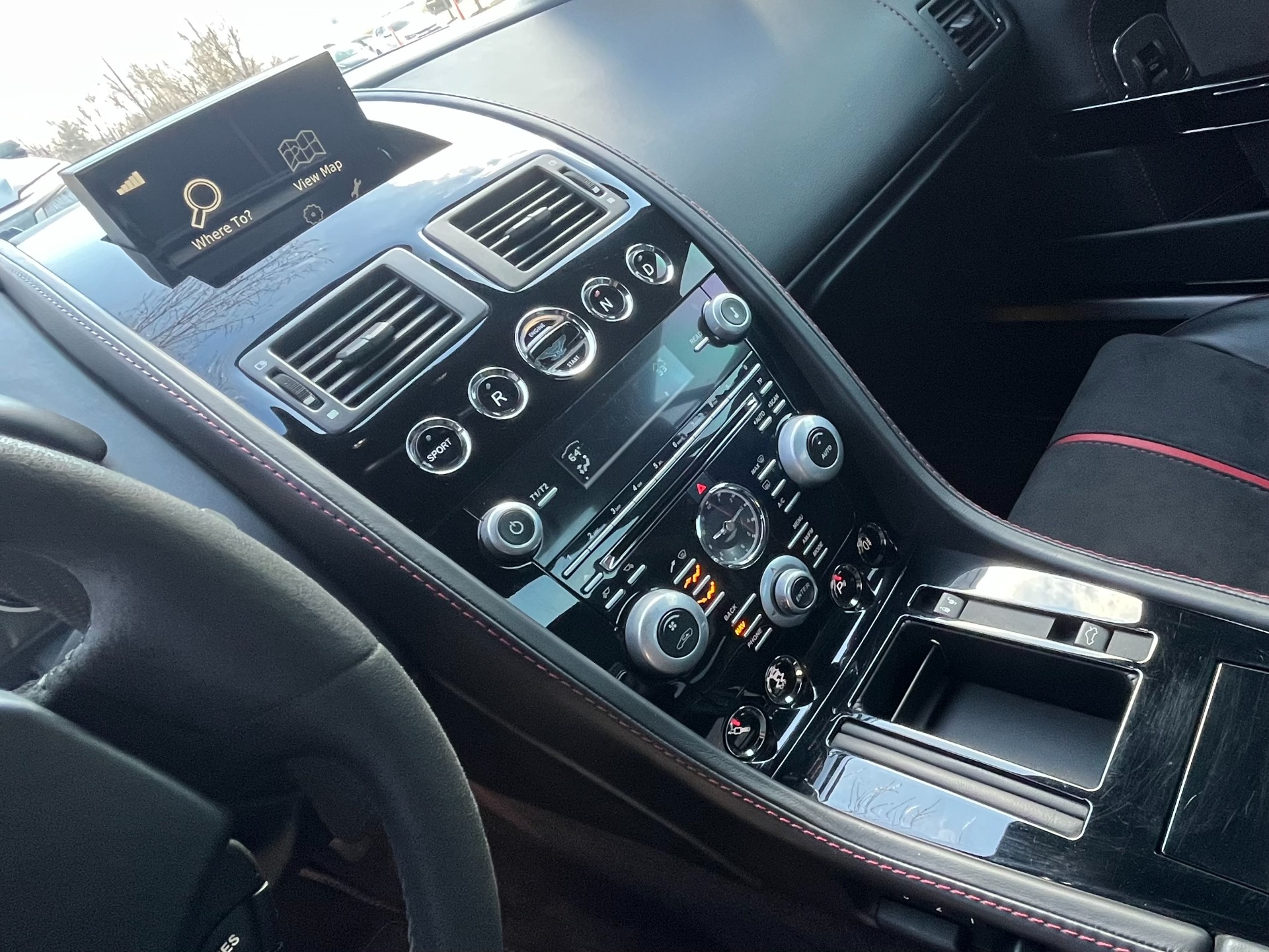 Used 2015 Aston Martin V12 Vantage S w/ EXTERIOR CARBON PKG, 700W