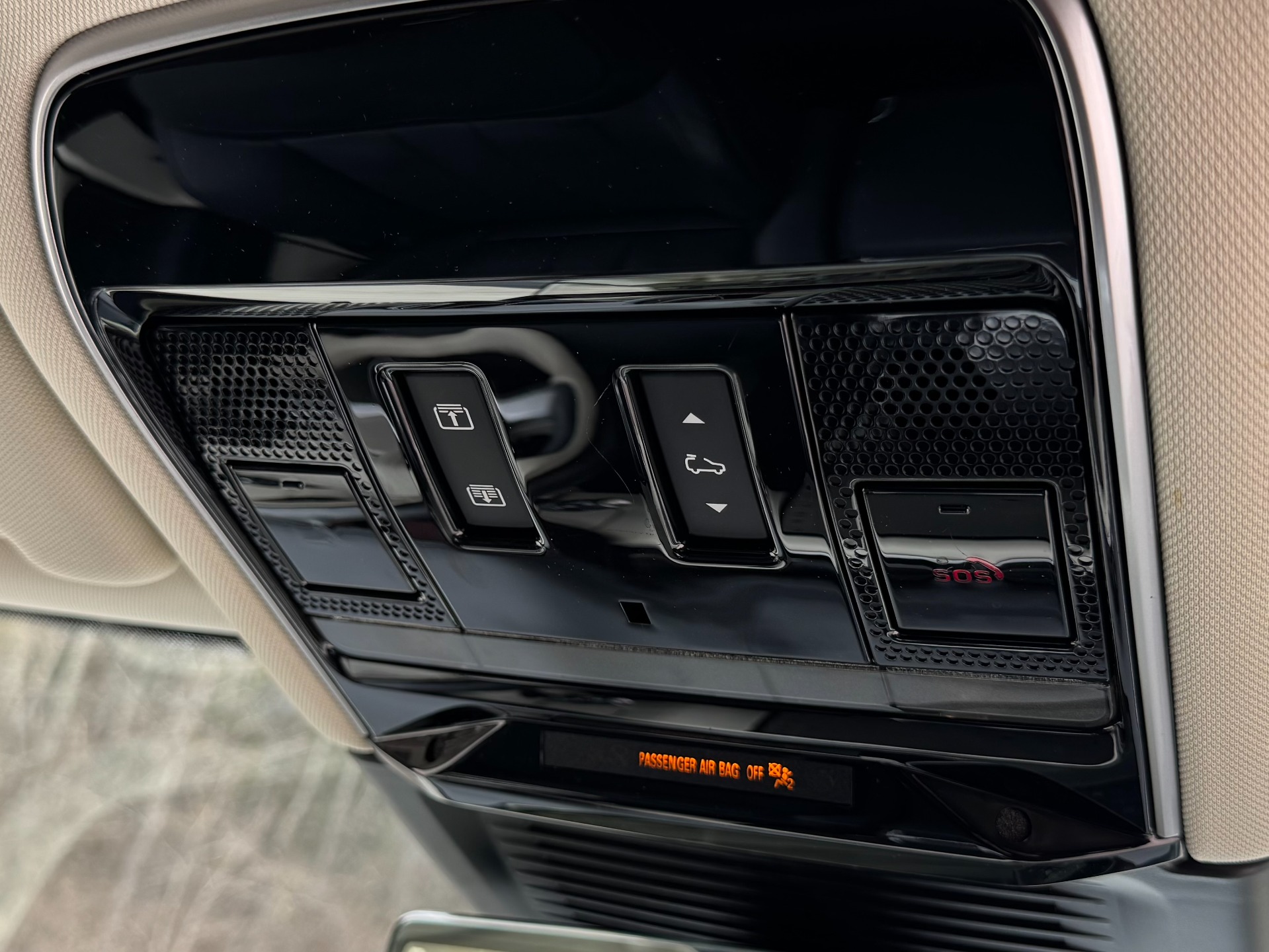 2024 Land Rover Range Rover SE - Photo 30