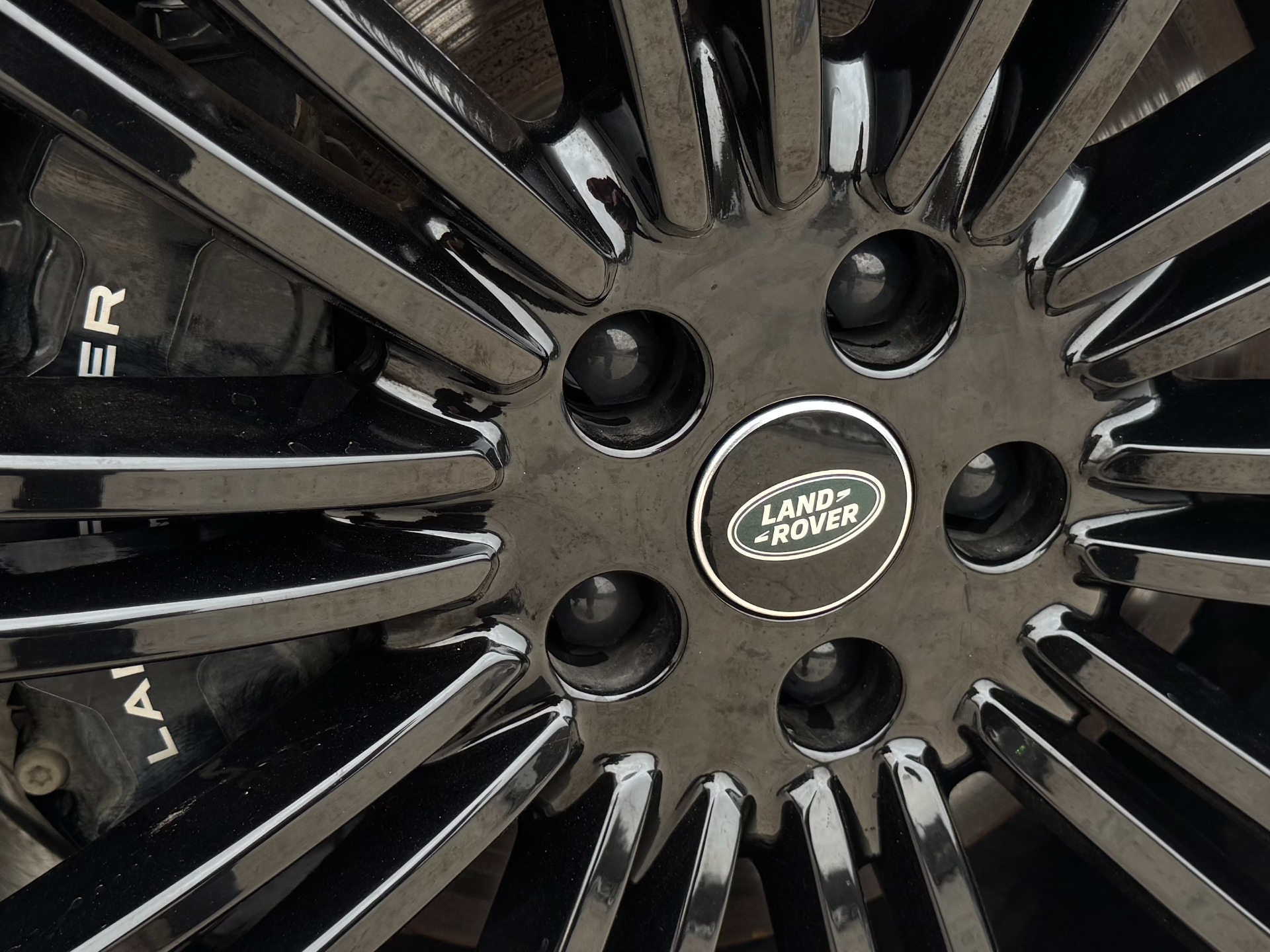 2024 Land Rover Range Rover SE - Photo 69