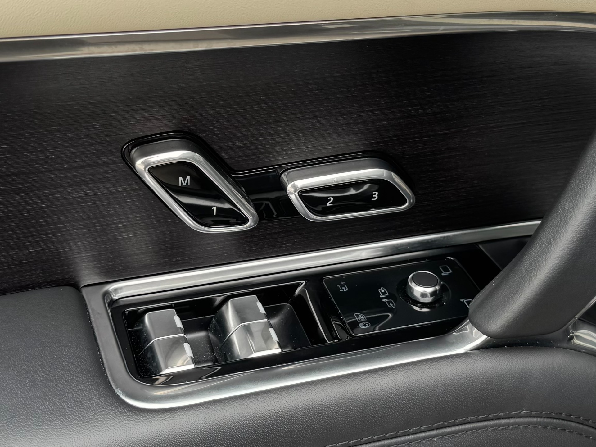2024 Land Rover Range Rover SE - Photo 82