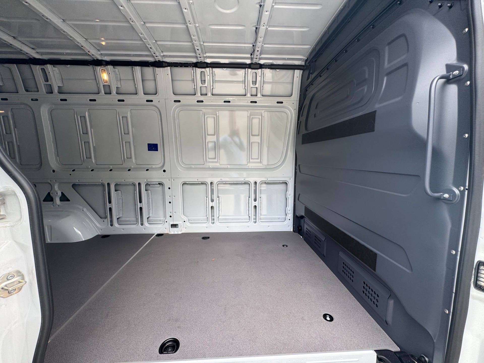 2025 Mercedes-Benz Sprinter Cargo Van Base - Photo 42