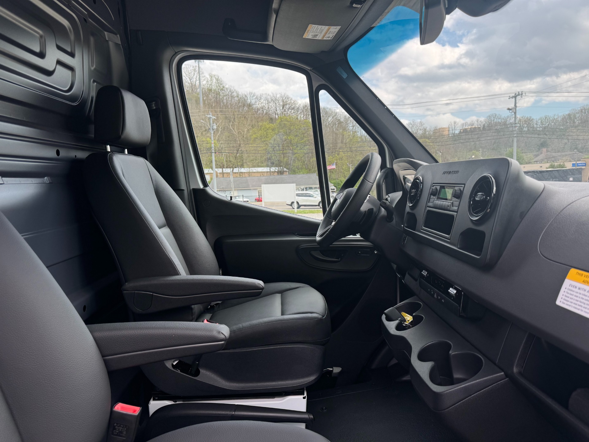2025 Mercedes-Benz Sprinter Cargo Van Base - Photo 45