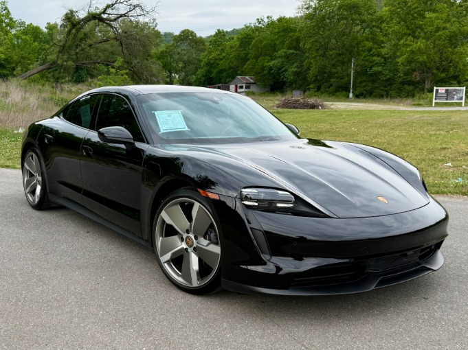 2021 Porsche Taycan Base