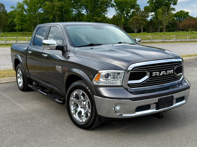 2019 RAM Ram 1500 Classic Laramie