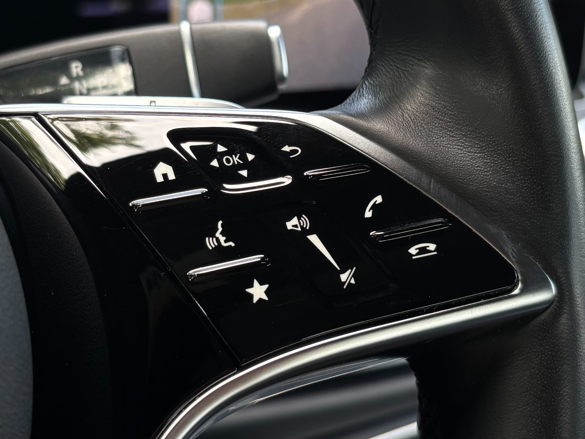 2022 Mercedes-Benz E-Class E350 - Photo 38