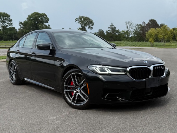 2022 BMW M5
